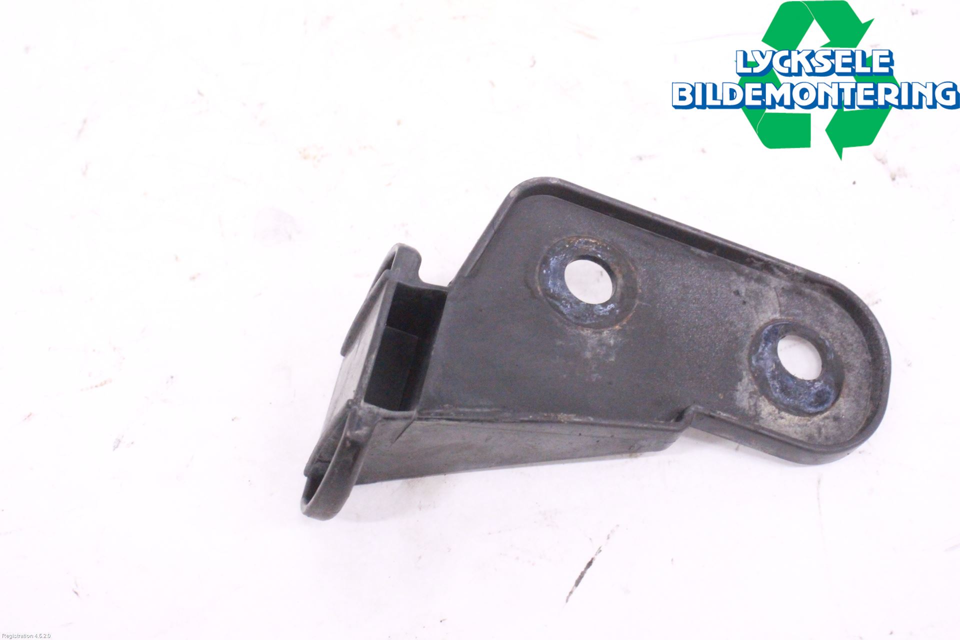 BMW 3 E36      91-00 Stötfångarfäste Fram Vä