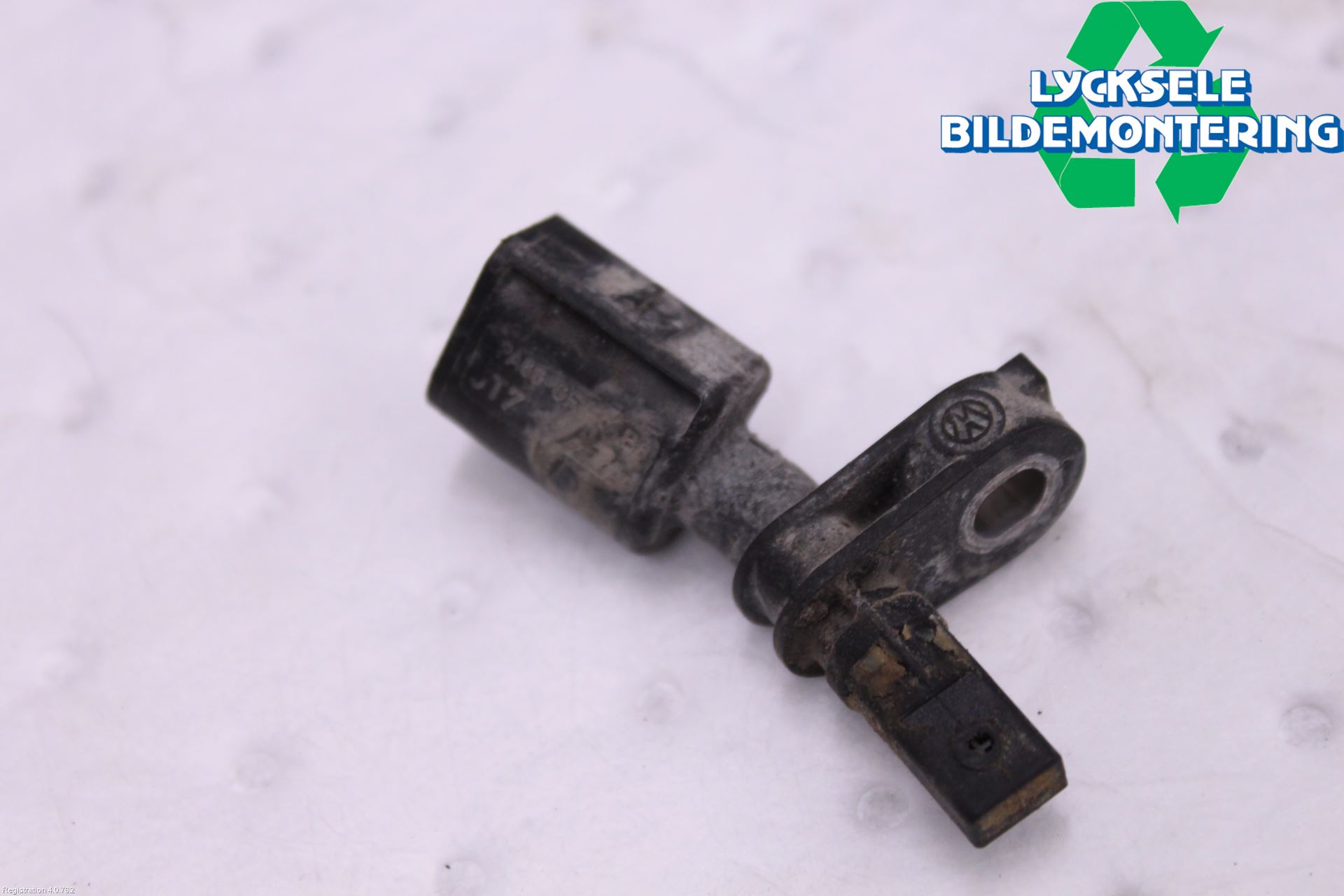 Volkswagen VW PASSAT 15-19 Abs Sensor