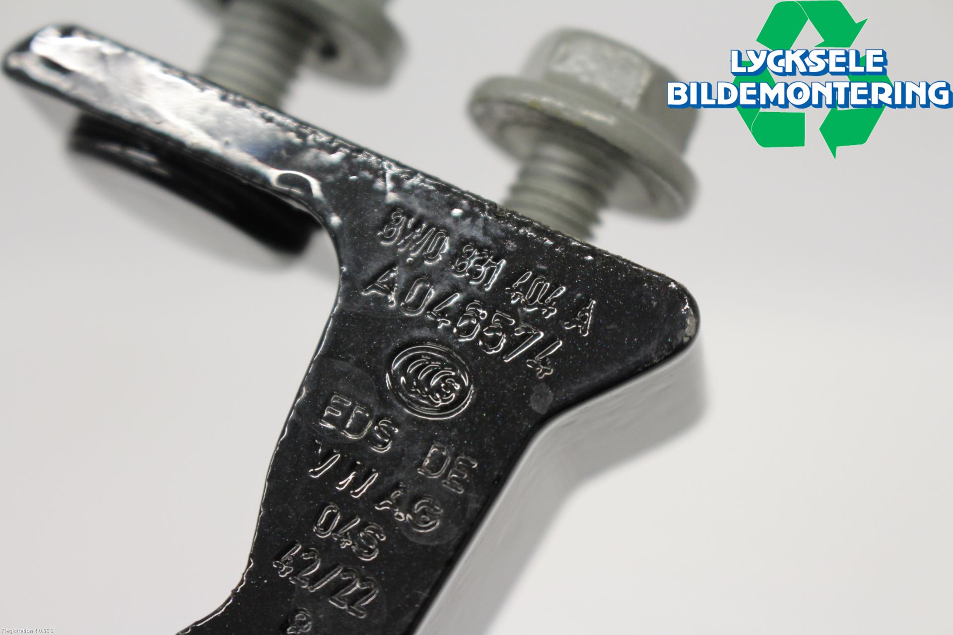 Audi A4/S4 B9 20- Dörrgångjärn