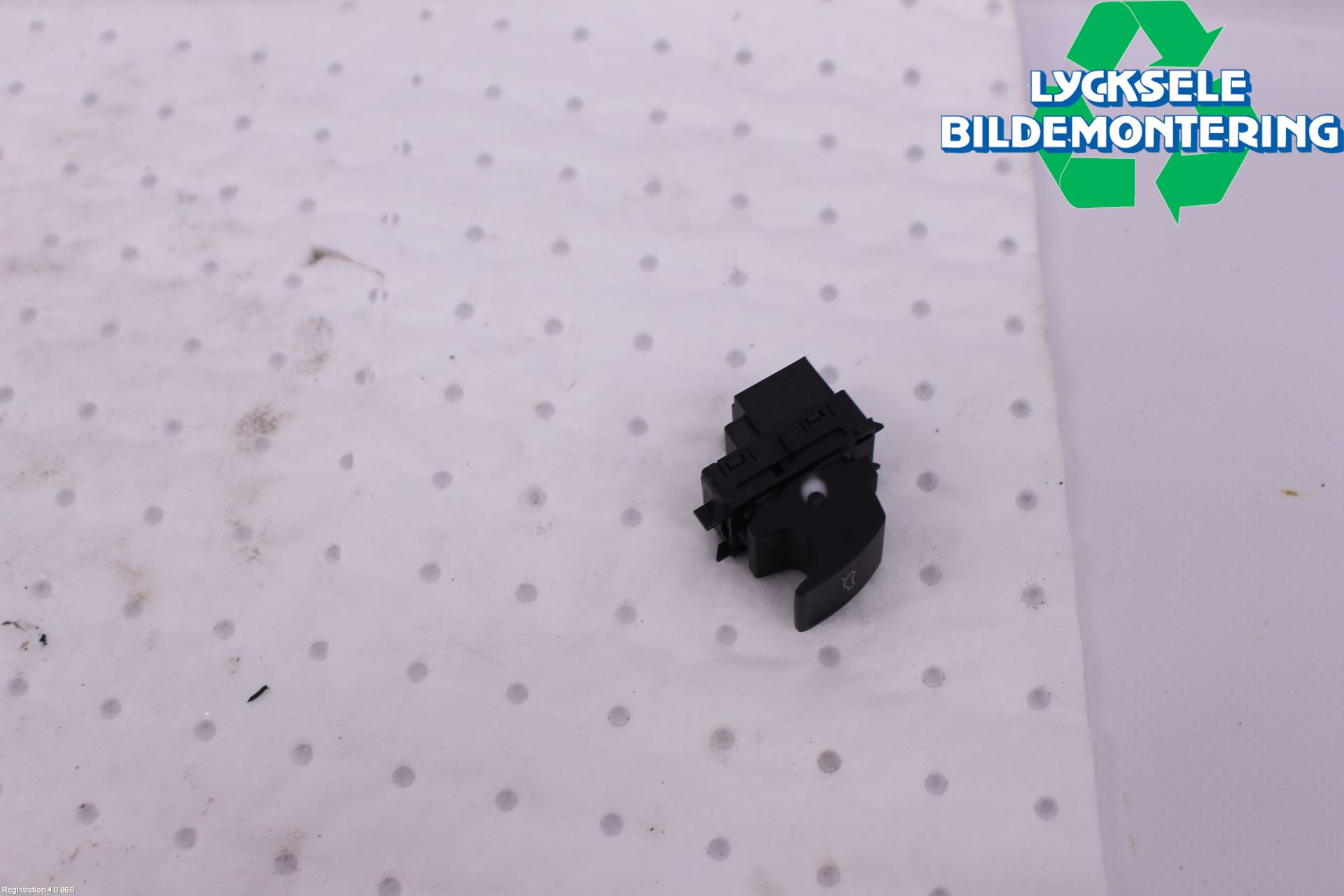 Volkswagen VW ID.4 21- Strömställare Baklucka