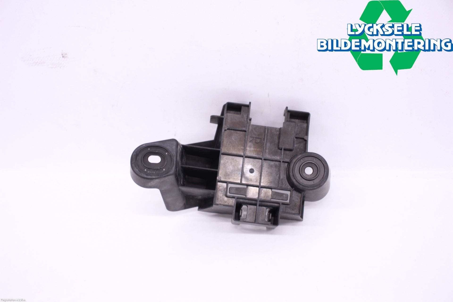 Skoda SUPERB 16-24 Stötfångardel Bak Hö