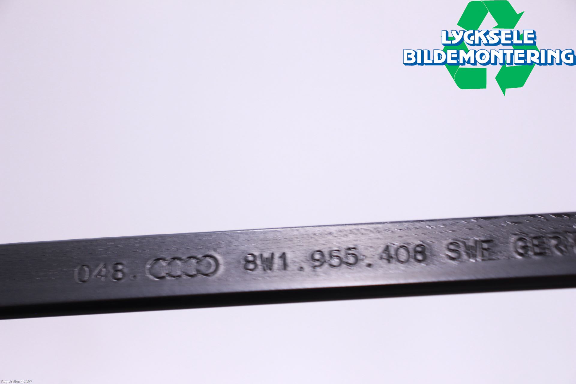 Audi A4 ALLROAD 17- Torkararm Armar Vindruta