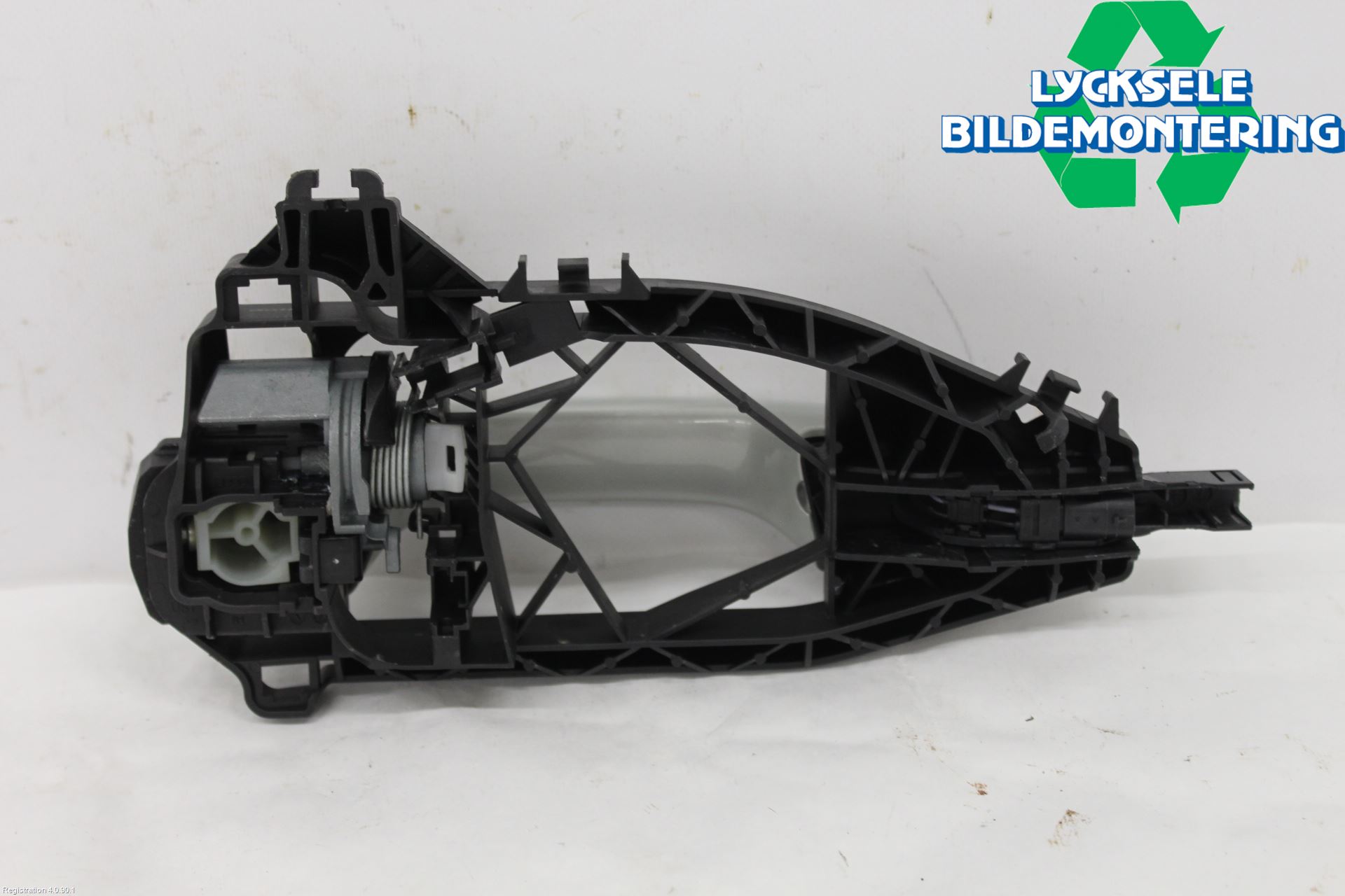 Audi A6 F2/C8 19- Dörrhandtag Yttre Hö