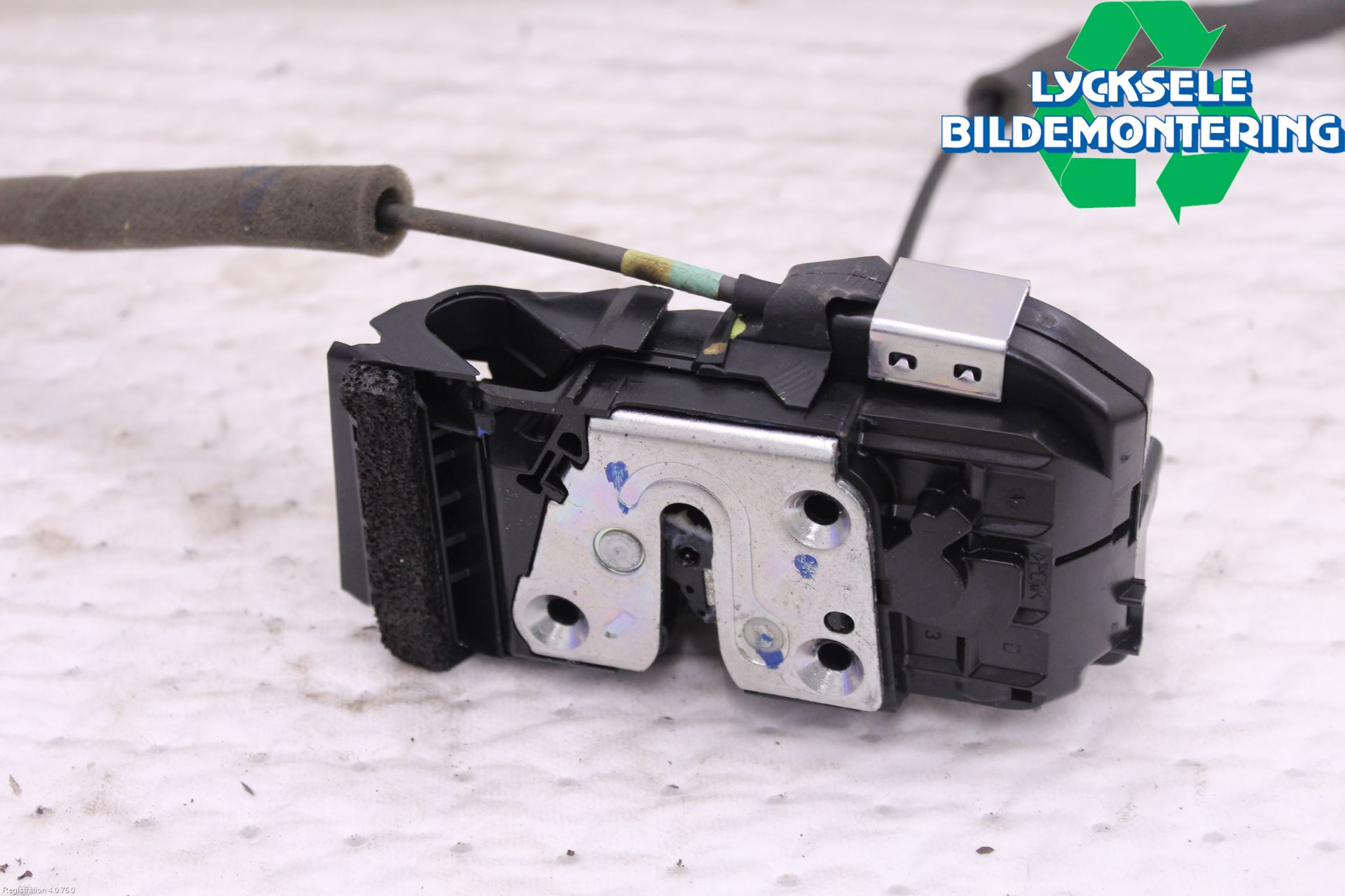 Nissan JUKE 14-19 Låskista-Dörrlås