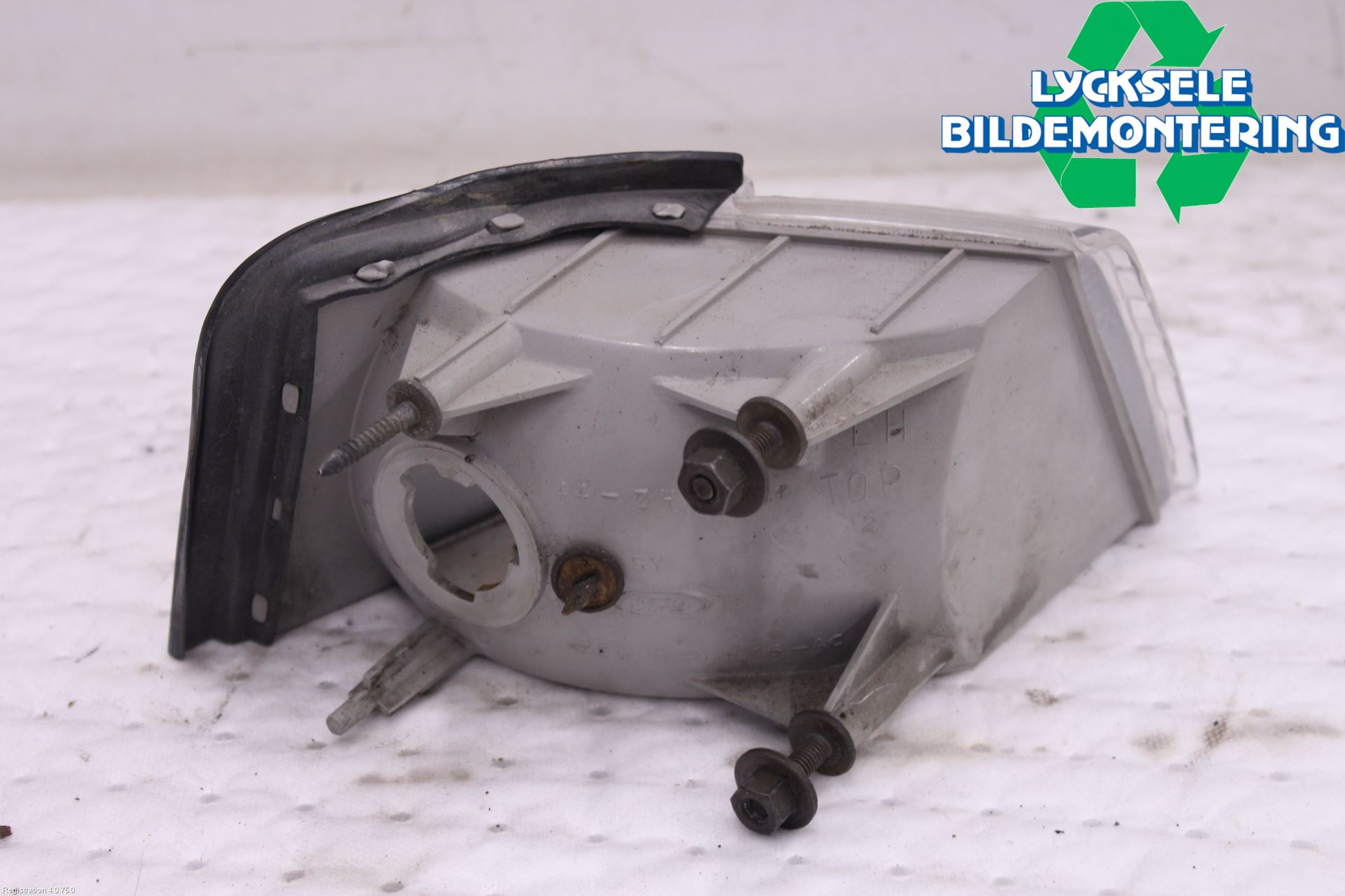 Ford THUNDERBIRD Blinkers Fram Vänster