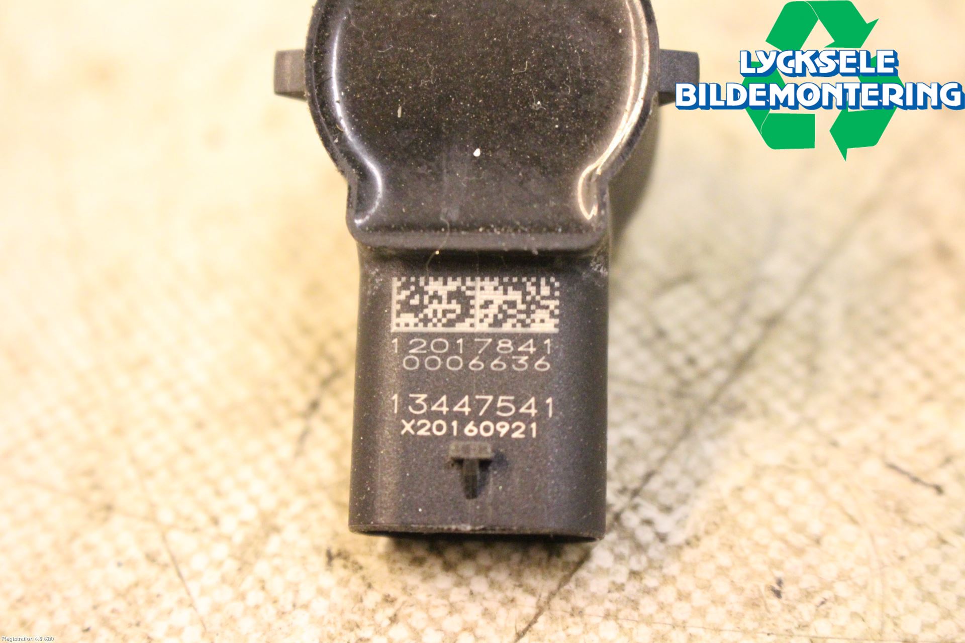 Opel ASTRA K 16-22 Parkeringshjälp Frontsensor