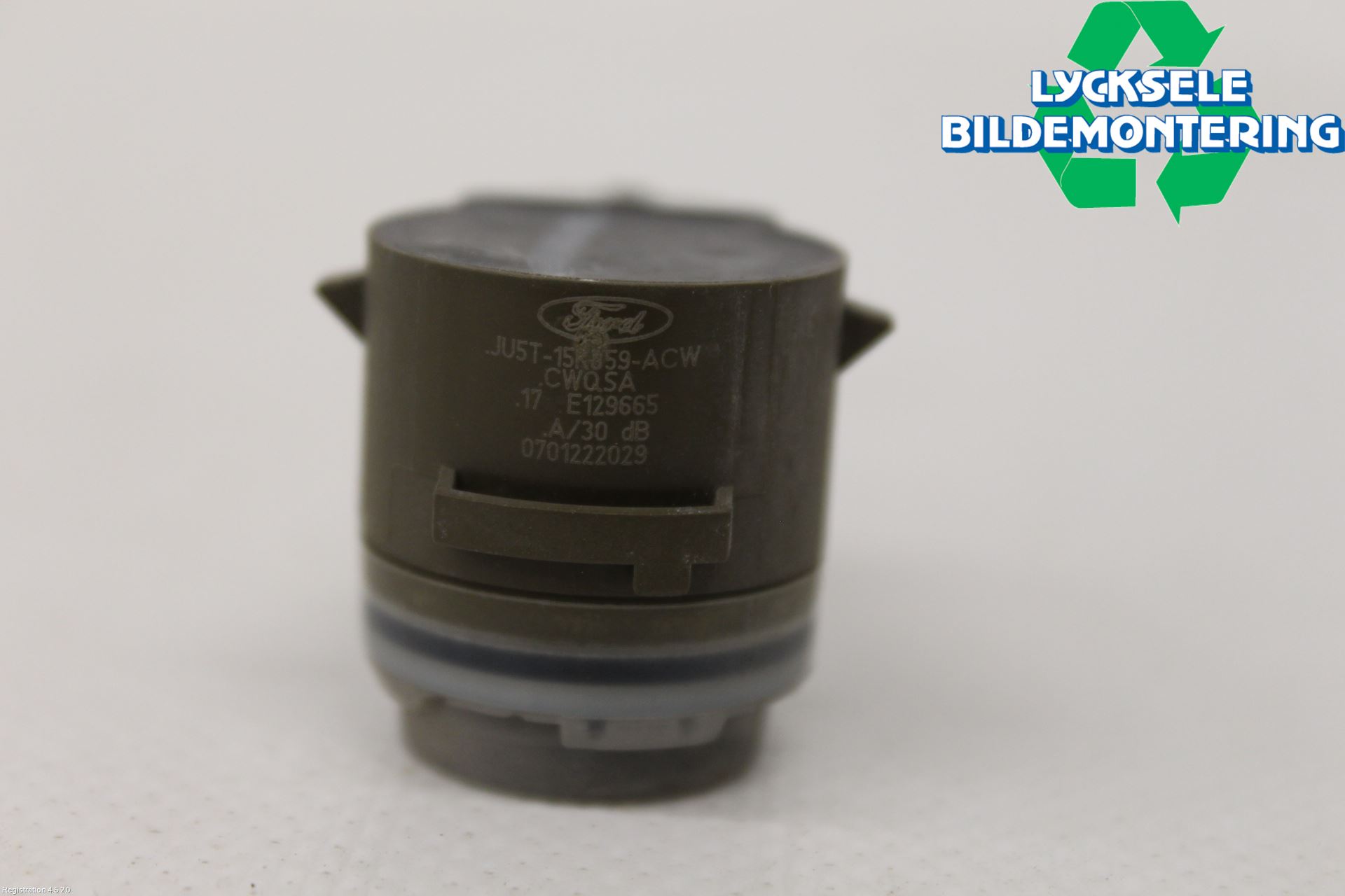 Ford MUSTANG Mach-E 21- Parkeringshjälp Backsensor