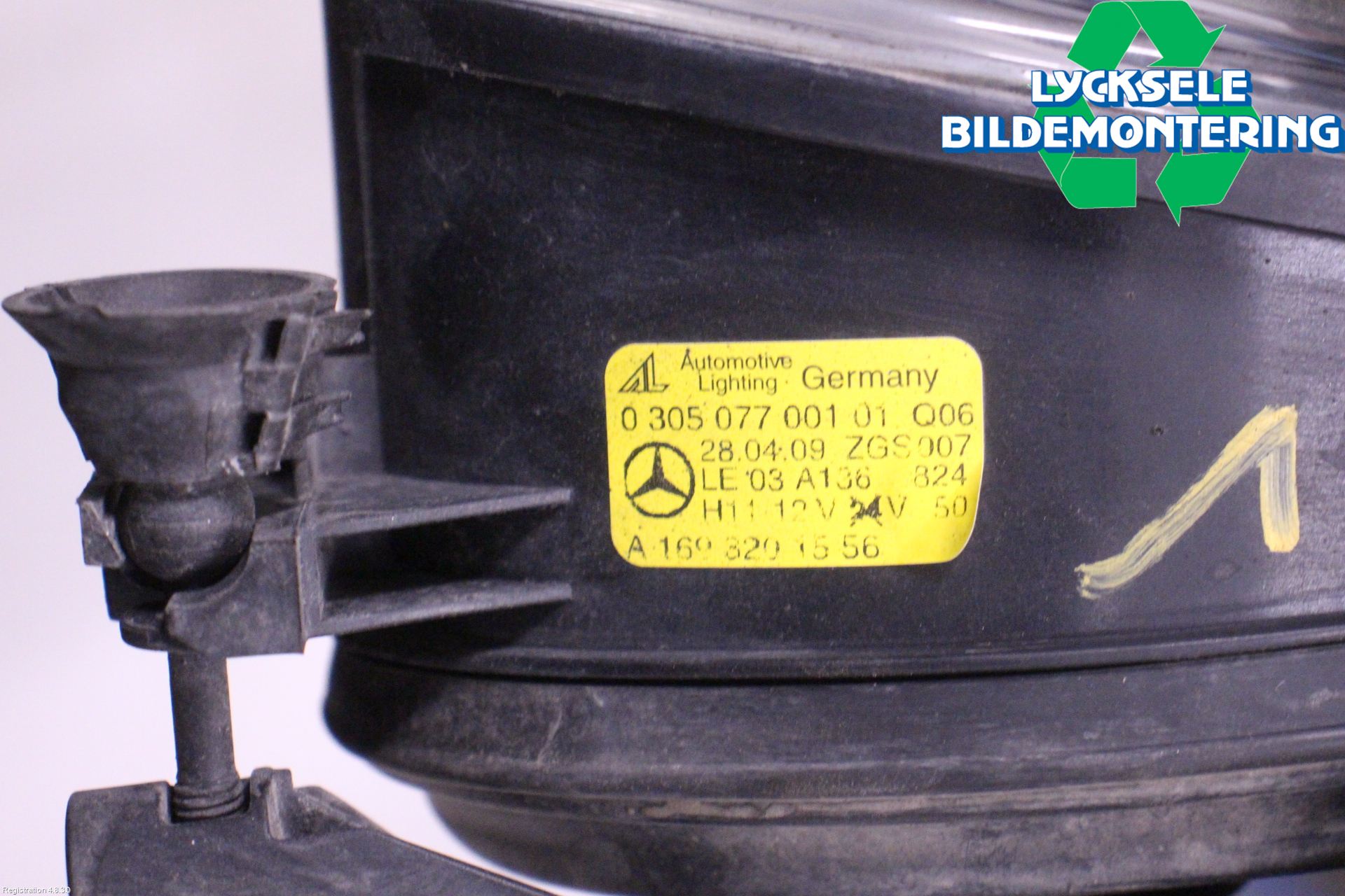 Mercedes-Benz MB C-KLASS (W204) 07-15 Dimljus-Varselljus Fram