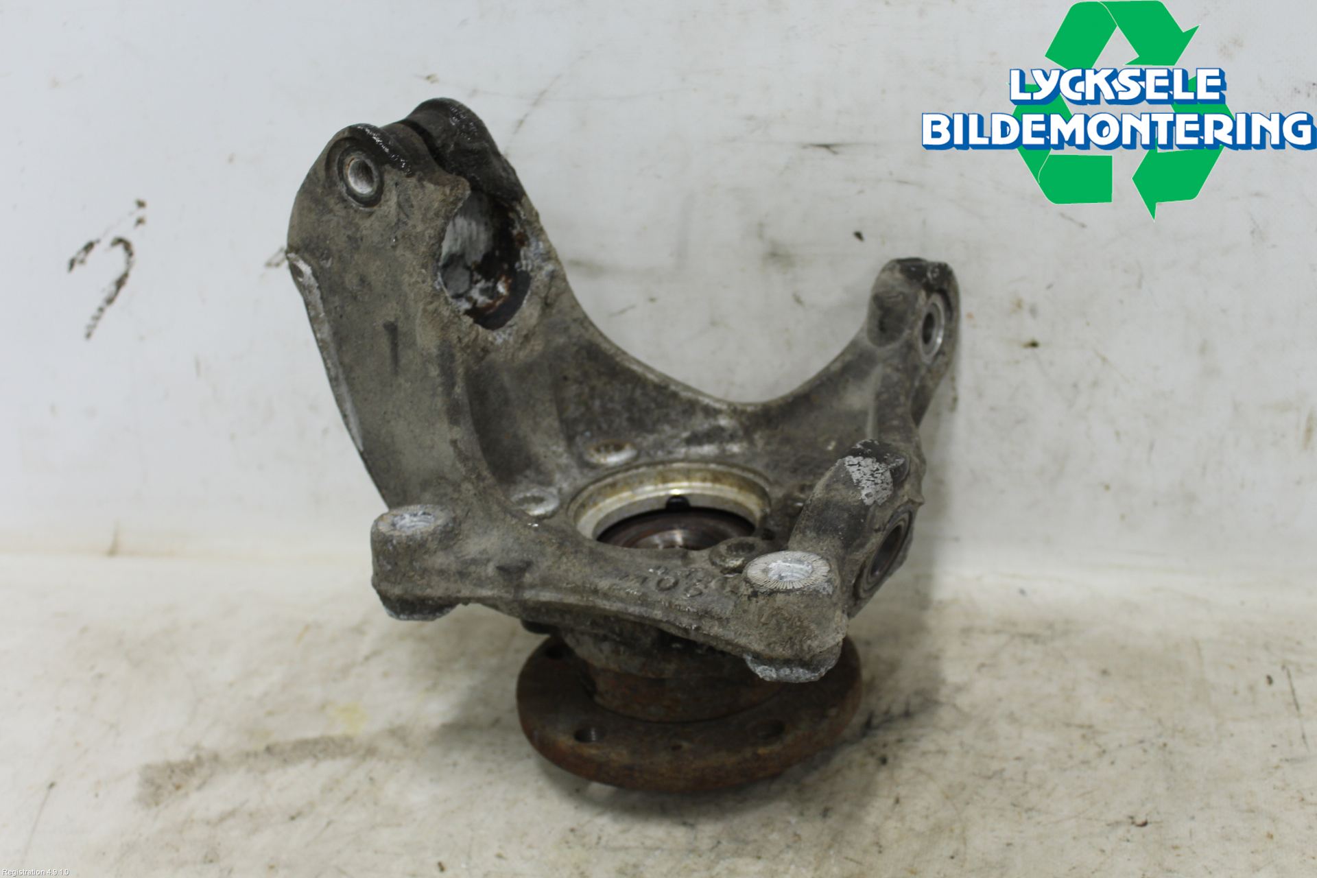 Volkswagen VW PASSAT 05-11 Styrspindel Lagerhus Hö