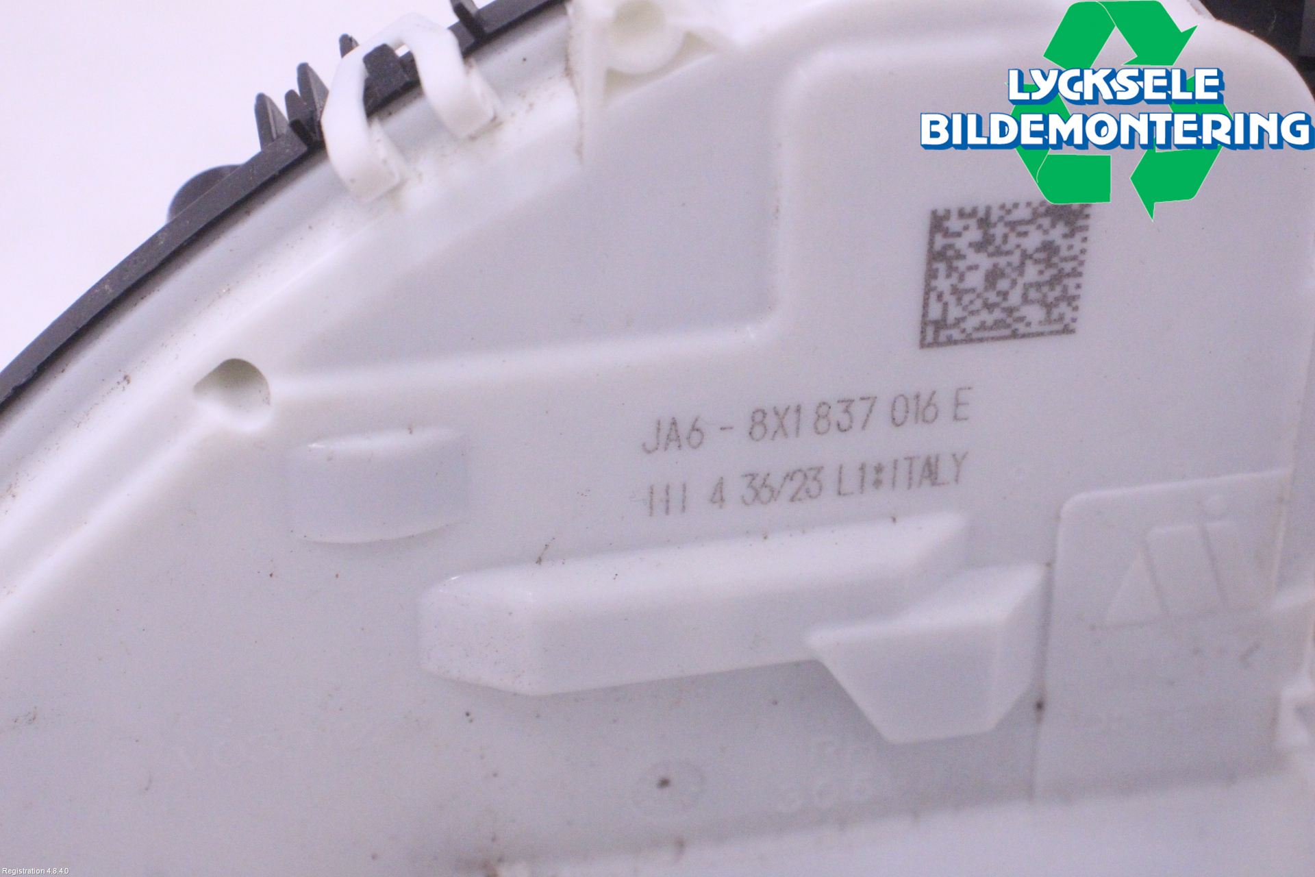 Audi A4/S4 B9 20- Låskista-Dörrlås