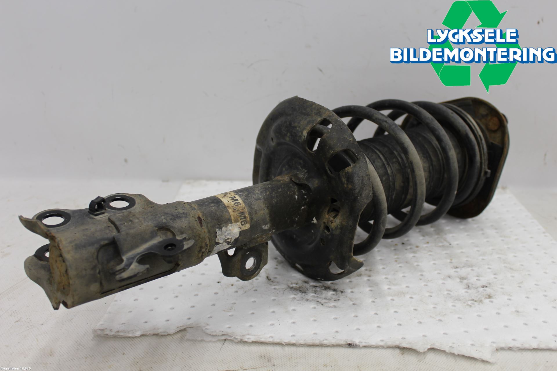 Toyota COROLLA 19- Fjäderben Fram Höger