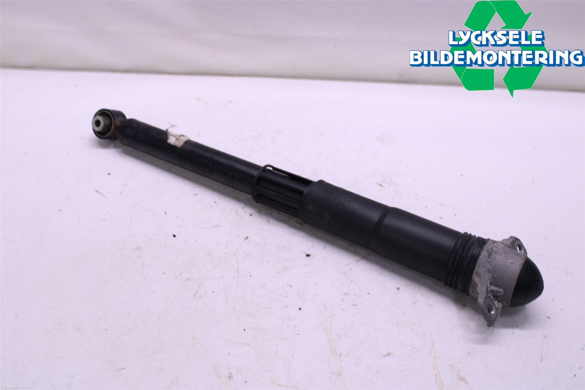 Skoda KODIAQ 17-24 Stötdämpare Bak