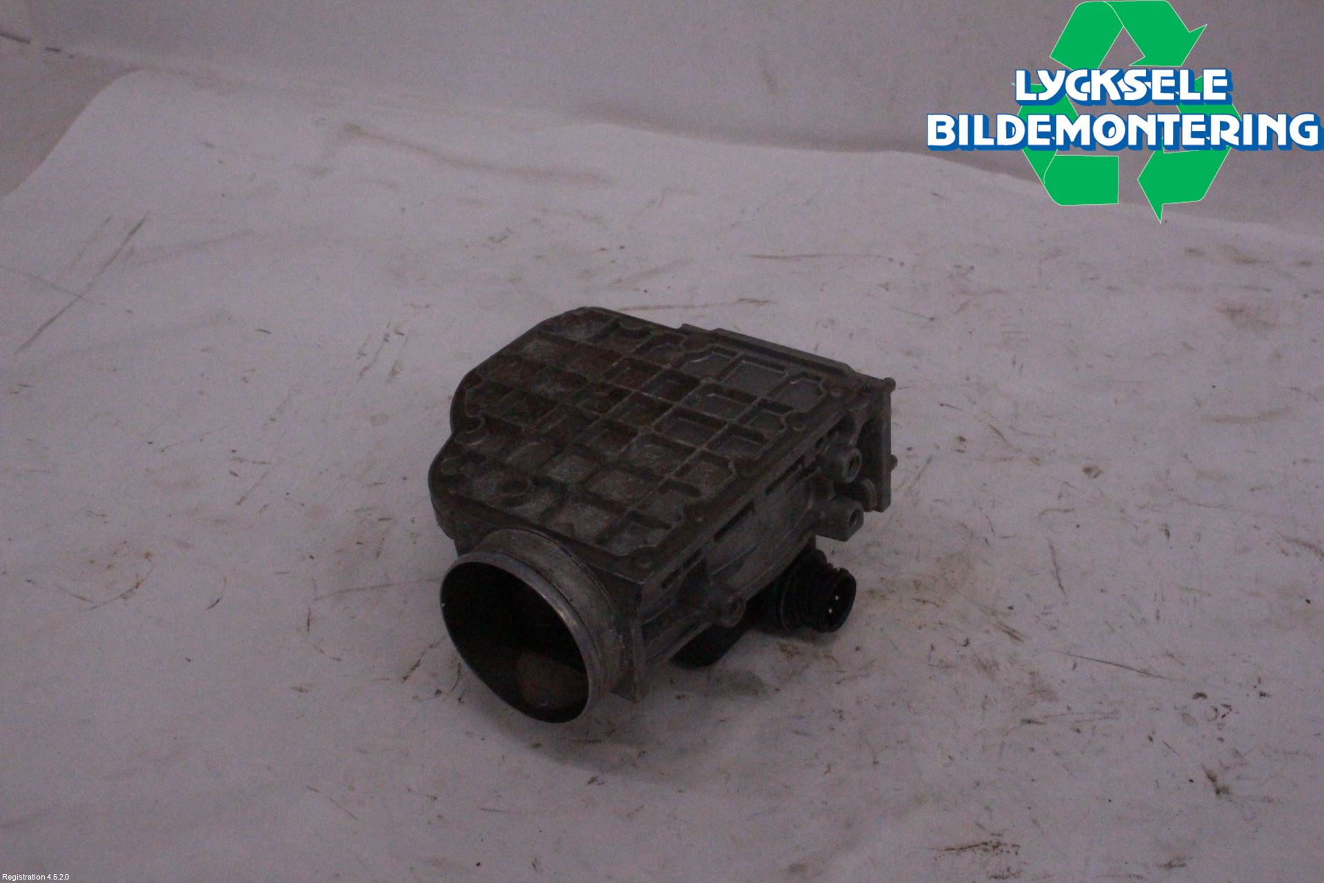 BMW 3 E36      91-00 Injluftmängdmätare