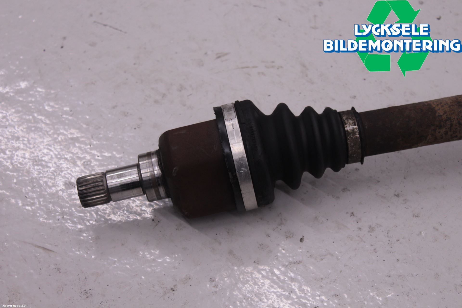 Peugeot 508 11-18 Drivaxel Fram Vänster