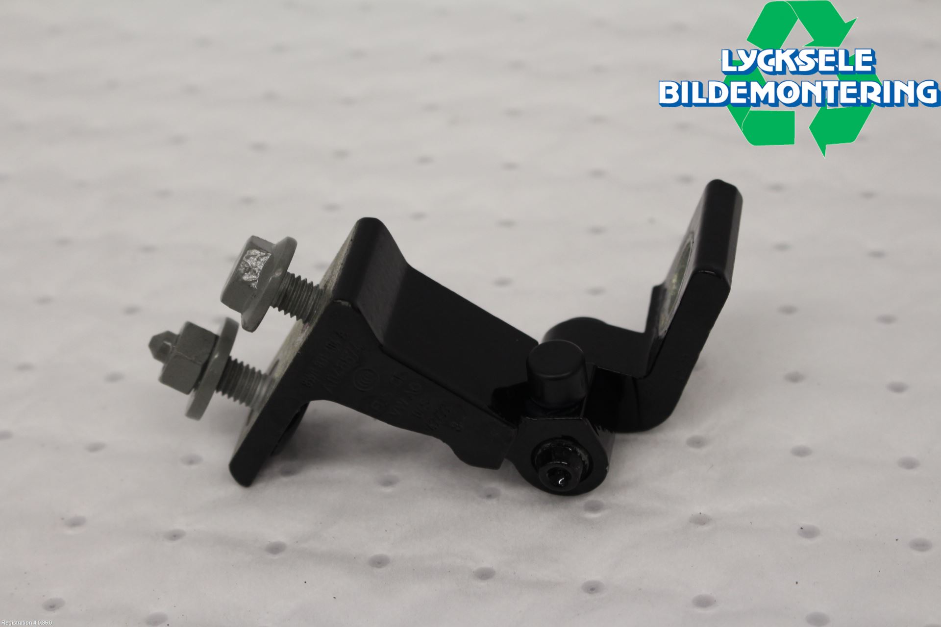 Audi A4/S4 B9 20- Dörrgångjärn