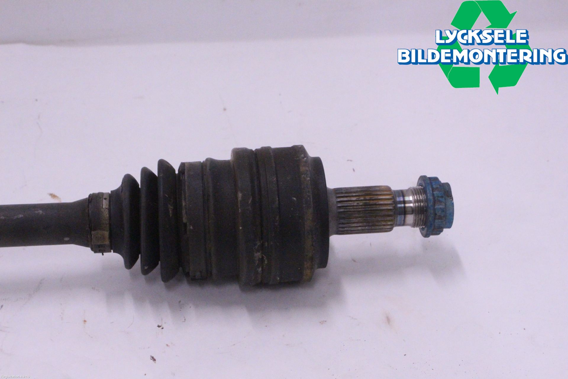 Mercedes-Benz MB C-KLASS (W205) 14-21 Drivaxel Bak Höger