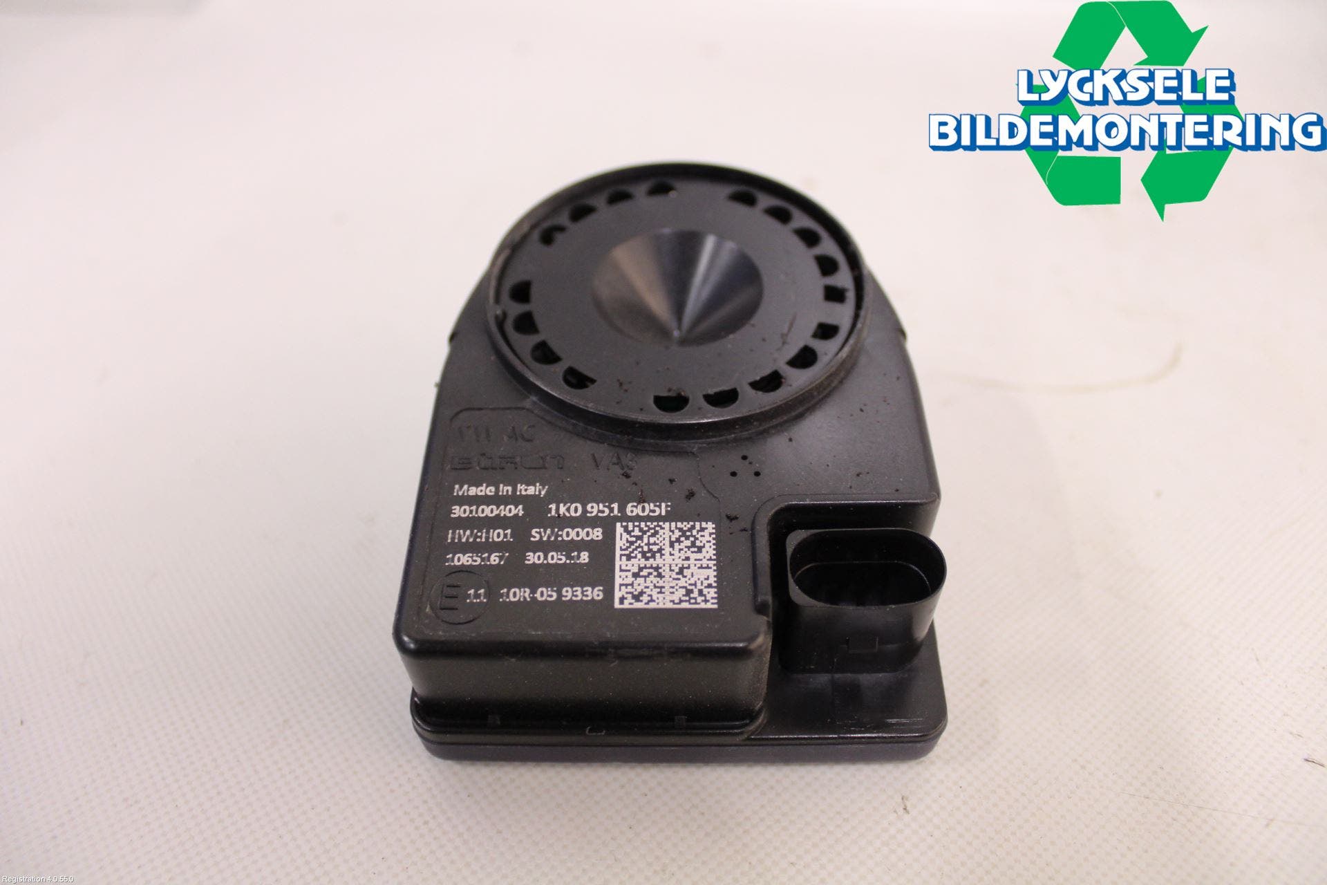 Volkswagen VW AMAROK 2H 10-22 Signalhorn