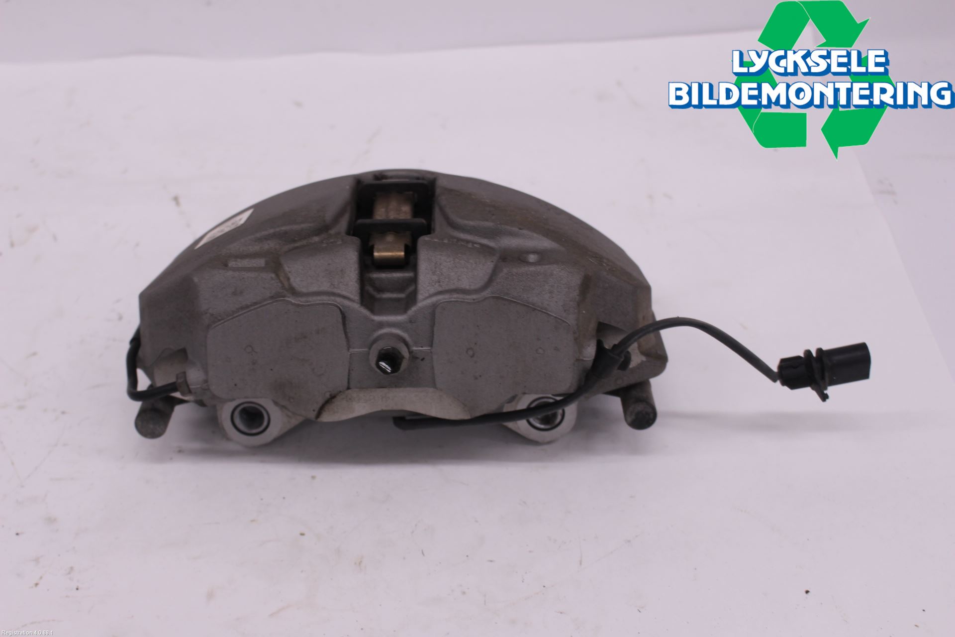 Audi A6 F2/C8 19- Bromsok Fram Vänster