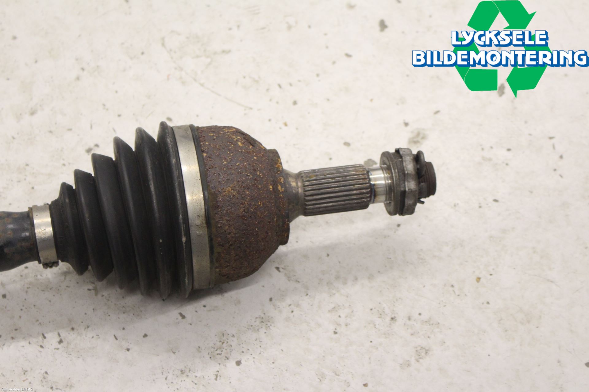 Toyota PROACE I 13-16 Drivaxel Fram Vänster