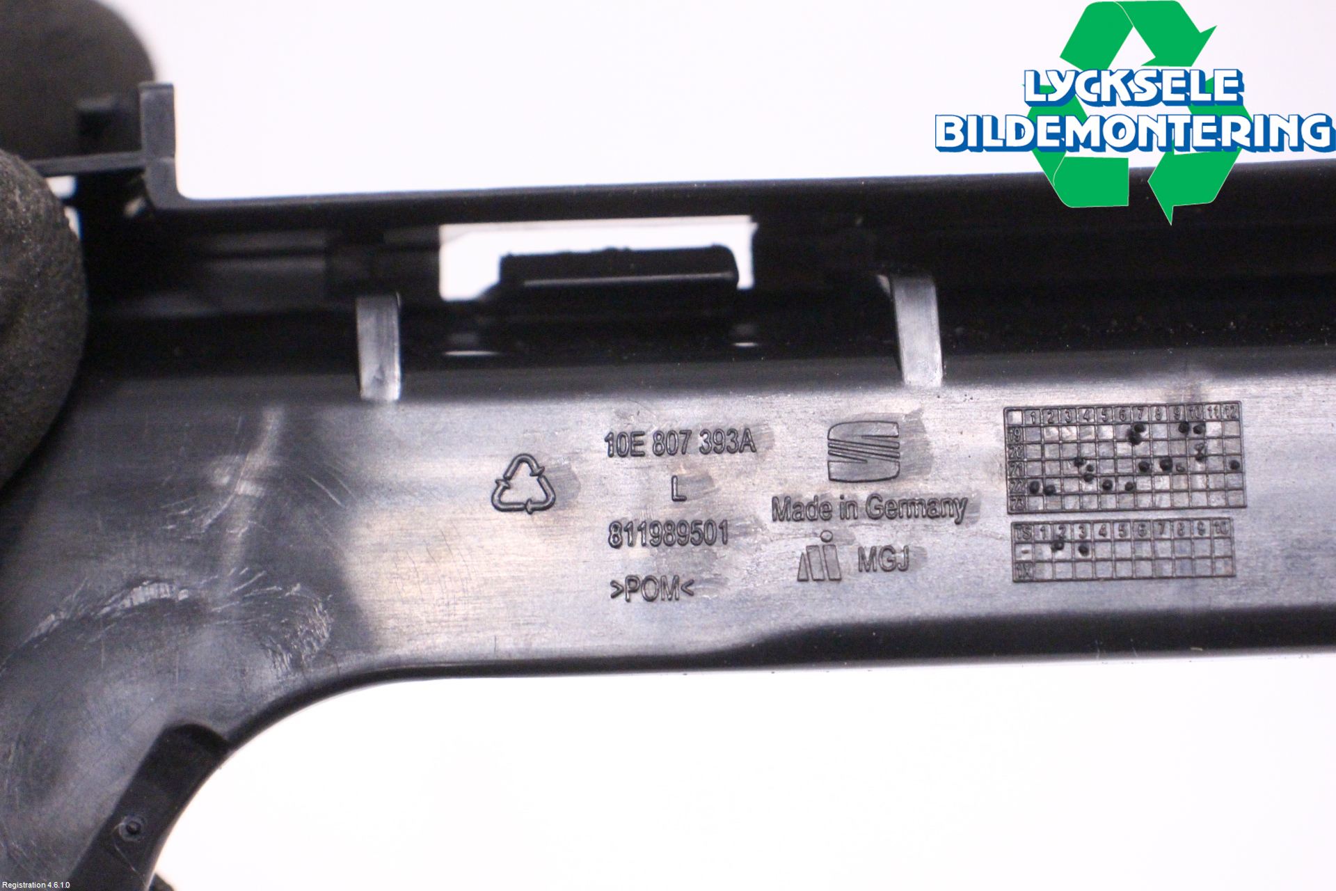 Cupra BORN 22- Stötfångarfäste Bak Vä