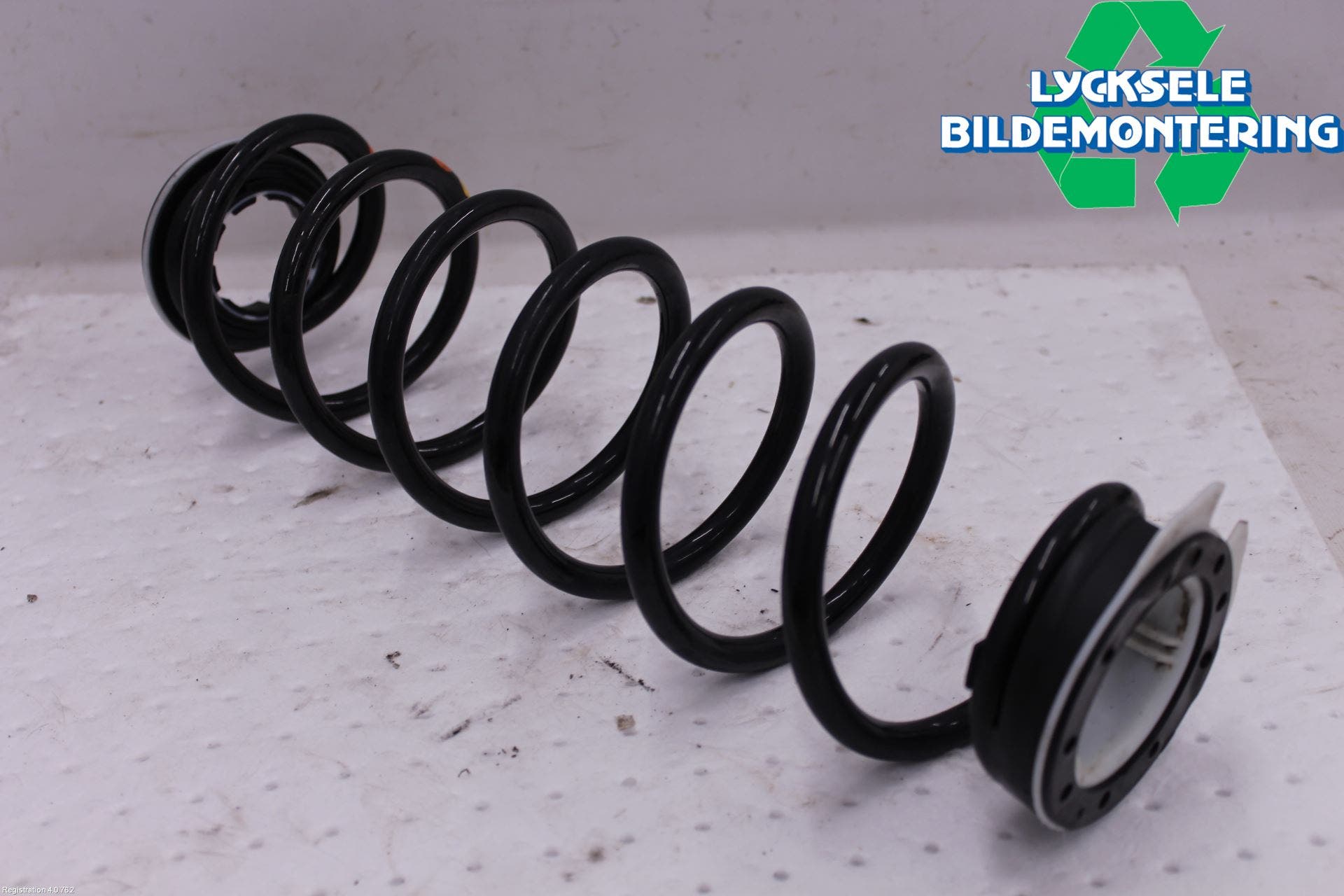 Peugeot 2008/E-2008 20- Fjäder Bak