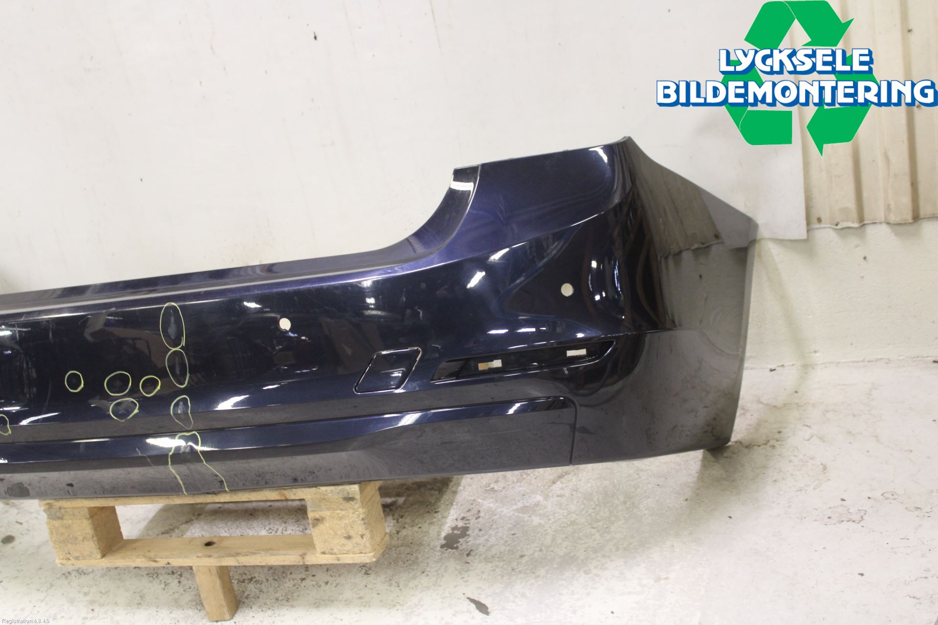 BMW 3 F30/F31/F80 12-19 Stötfångarbeklädnad Bak