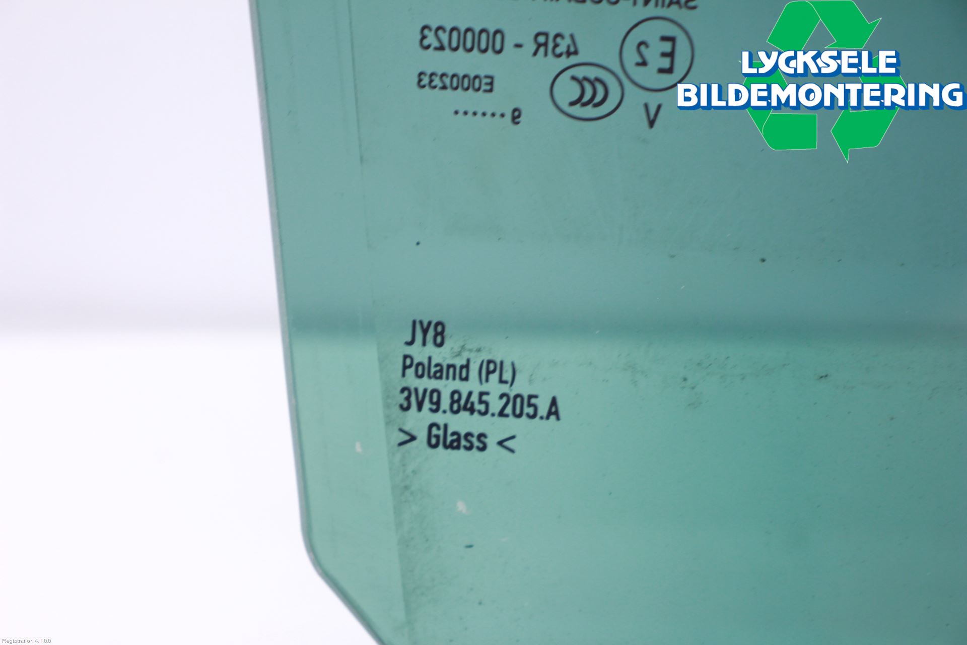 Skoda SUPERB 16-24 Dörruta Bak Vänster