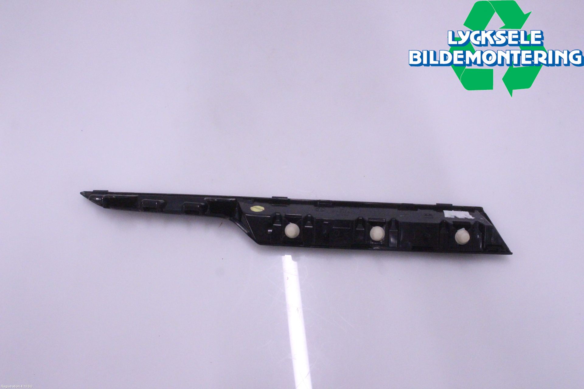 Skoda ENYAQ iV 21- List Framskärm Vä