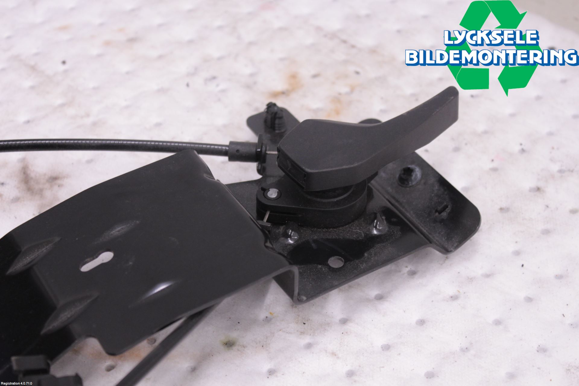 Audi A7 Sportback 4K 18- Huvlås