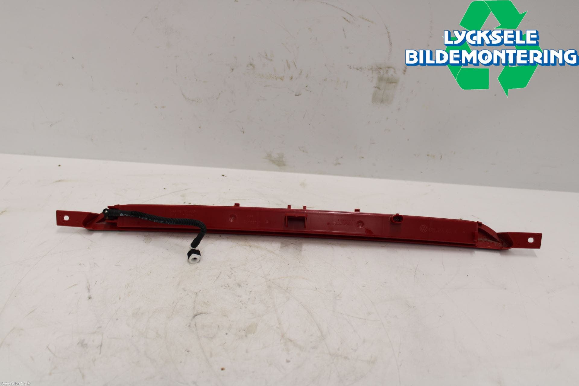 Volkswagen VW T-ROC 18- Bromsljus Bakruta