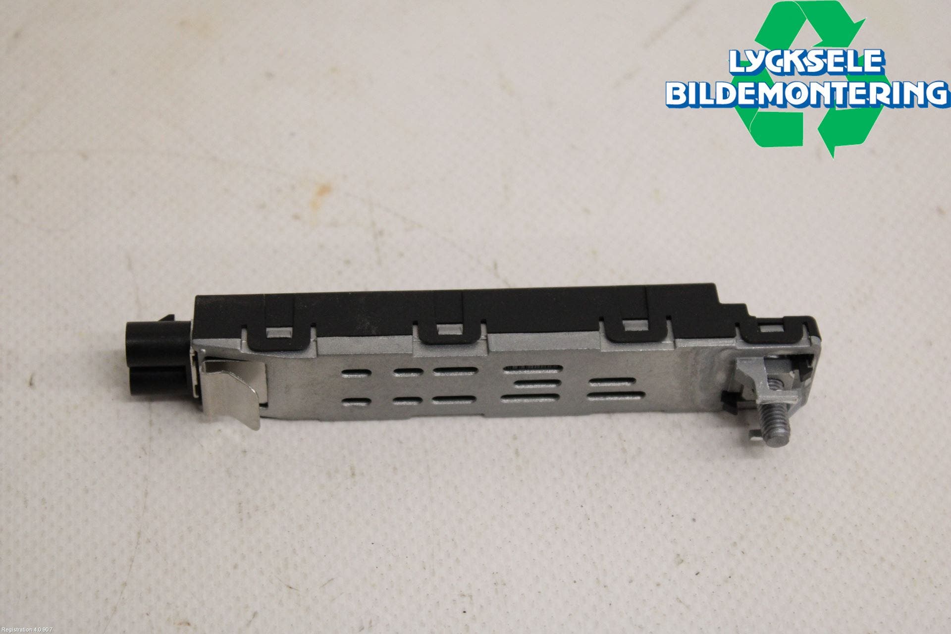 Skoda OCTAVIA (NX) 20- Antenn