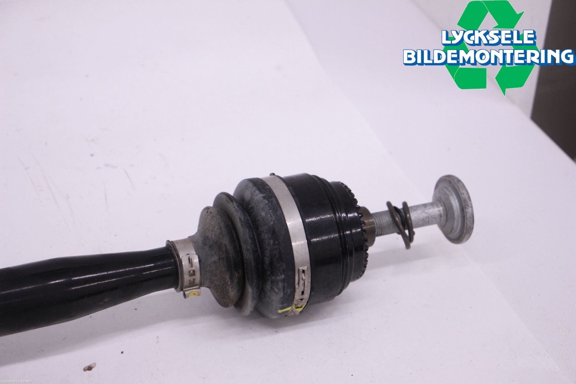 BMW X1/iX1 U11 23- Drivaxel Bak Höger