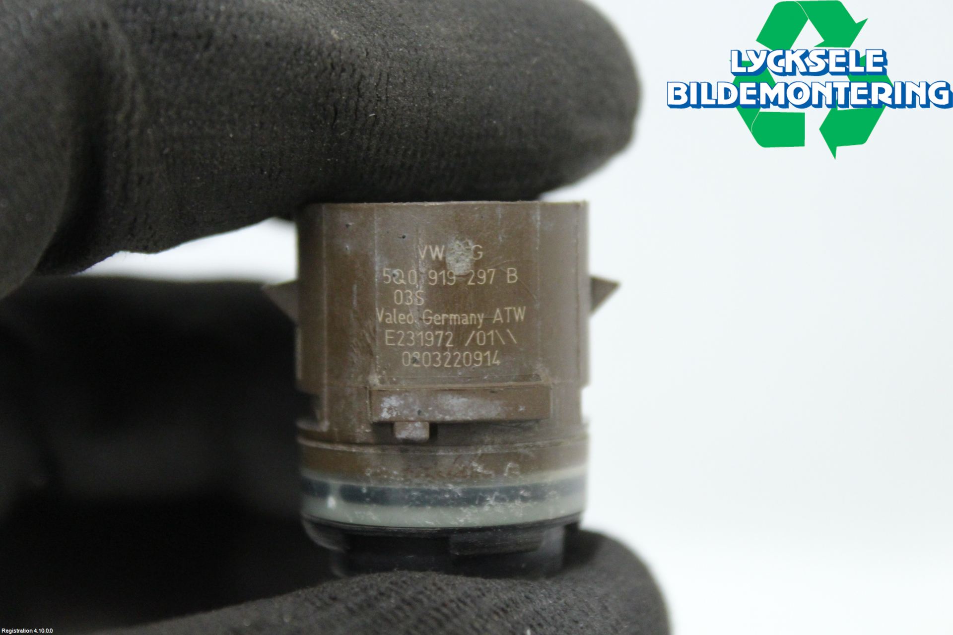 Volkswagen VW T-ROC 18- Parkeringshjälp Frontsensor