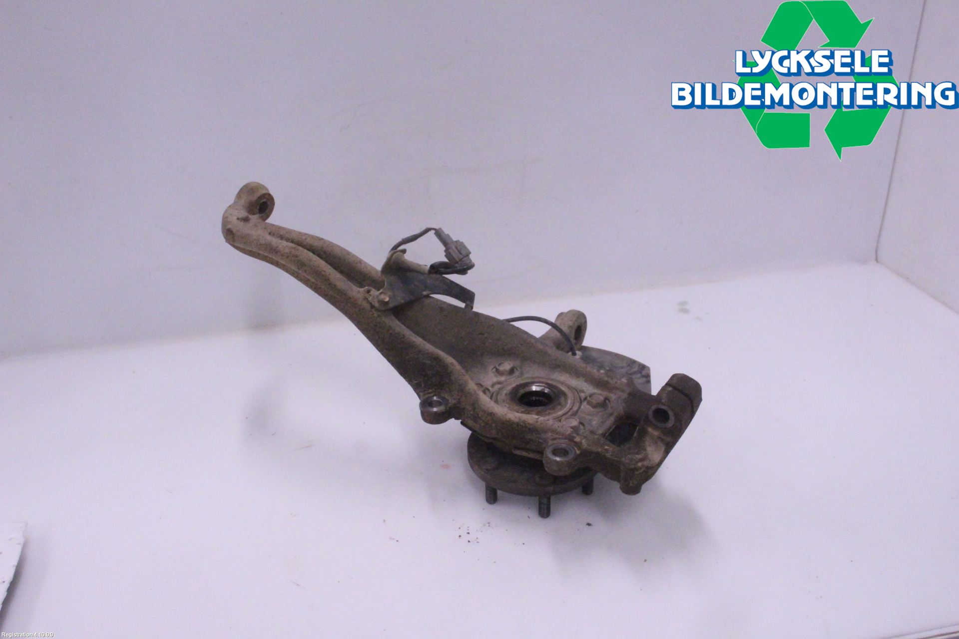 Nissan NAVARA 05-16 Styrspindel Lagerhus Vä