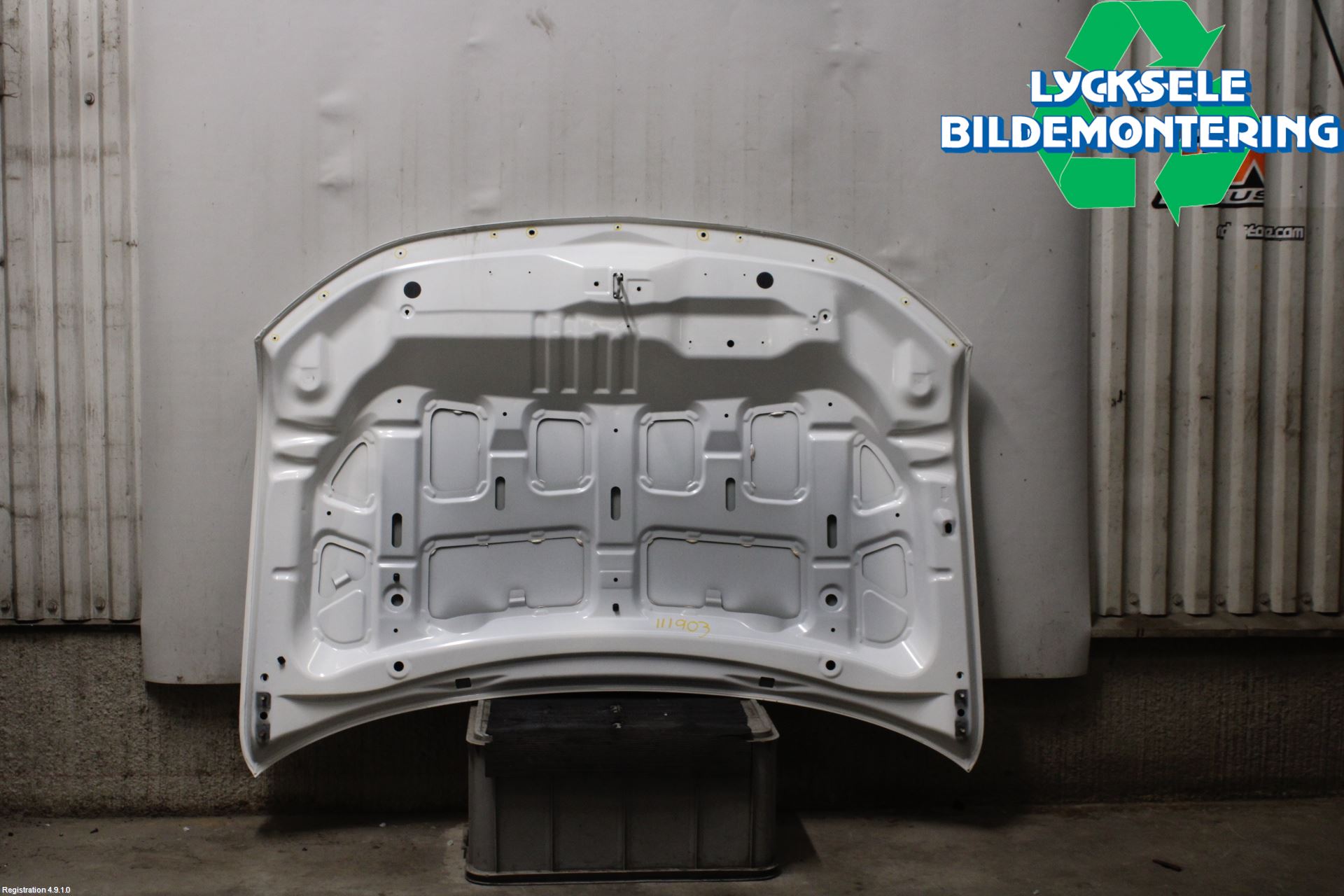 Mitsubishi OUTLANDER 13-21 Huv Fram