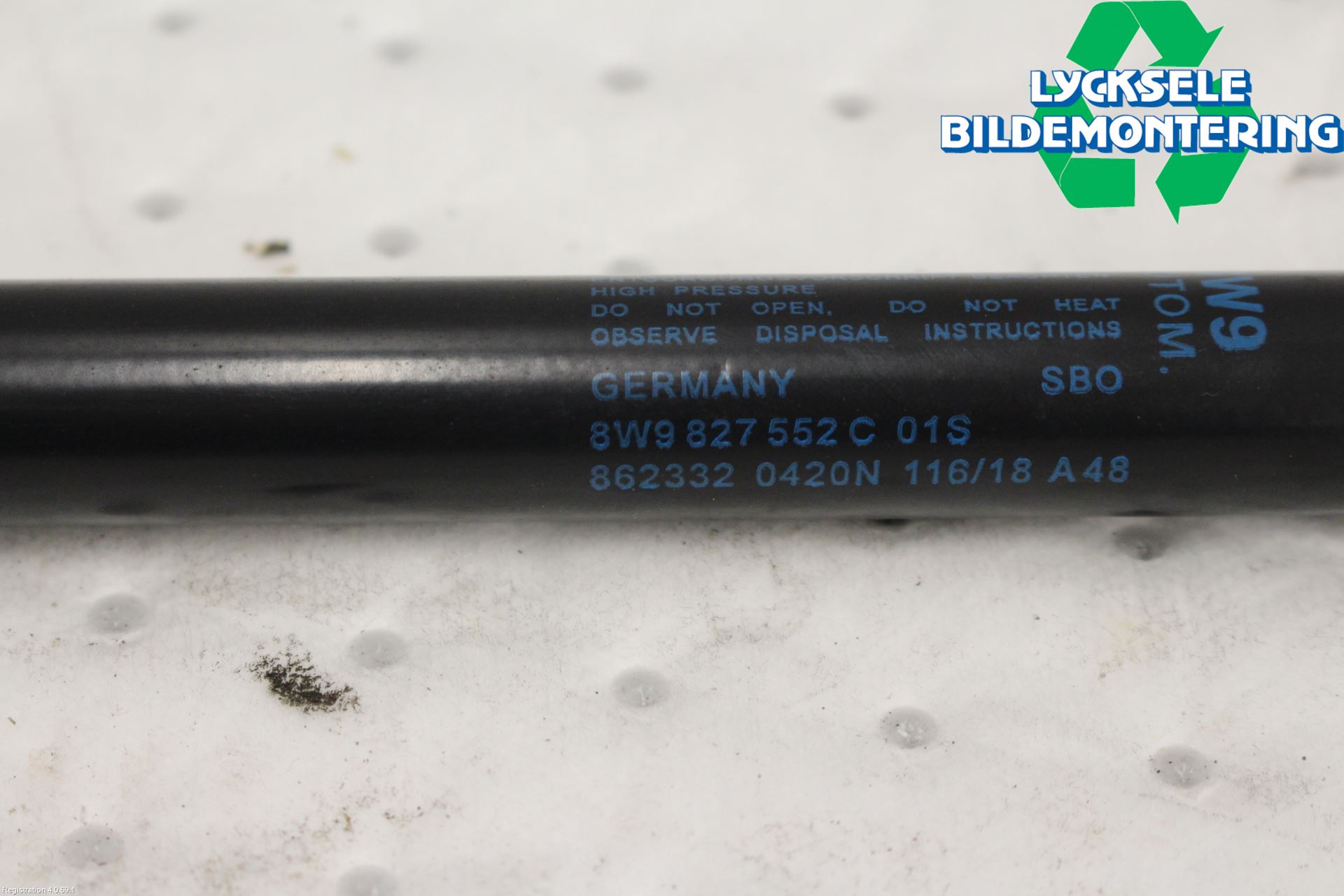 Audi A4/S4 B9 16-19 Gasfjäder Baklucka