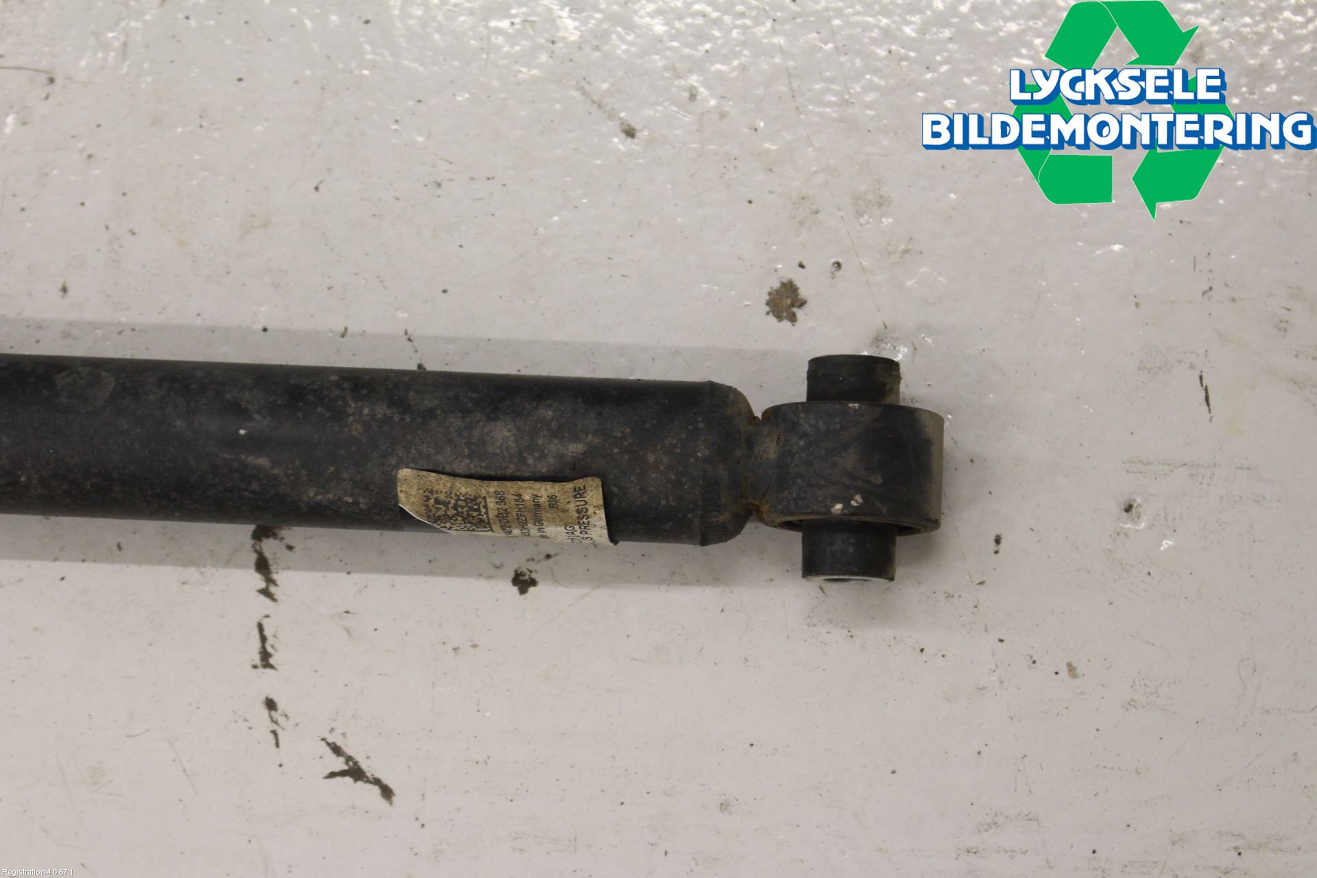 Volkswagen VW ARTEON 17- Stötdämpare Bak