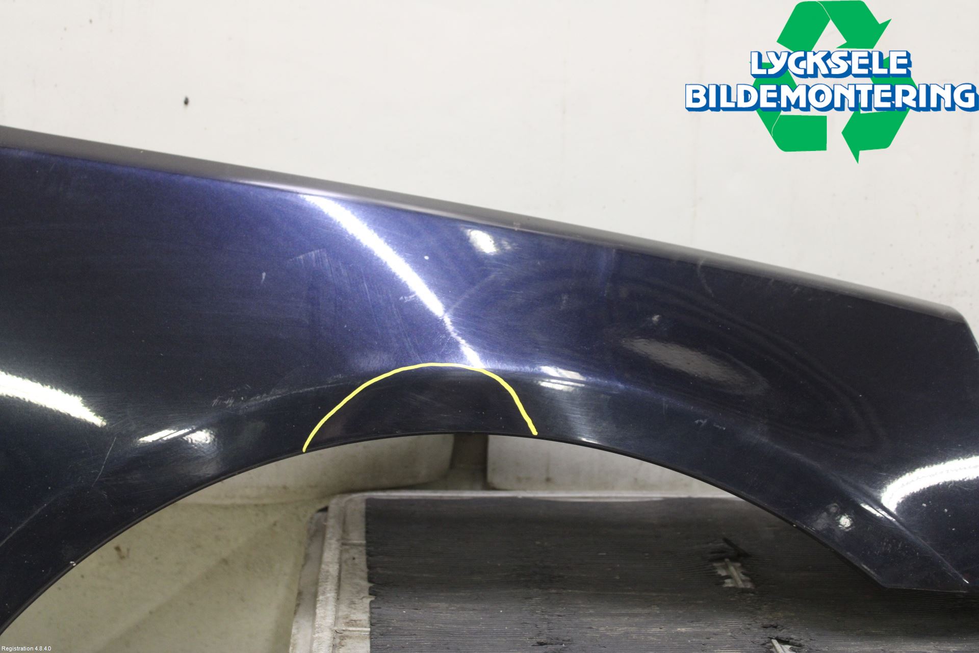 BMW 5 E60/61 Sed/Tou 02-10 Skärm Fram Höger