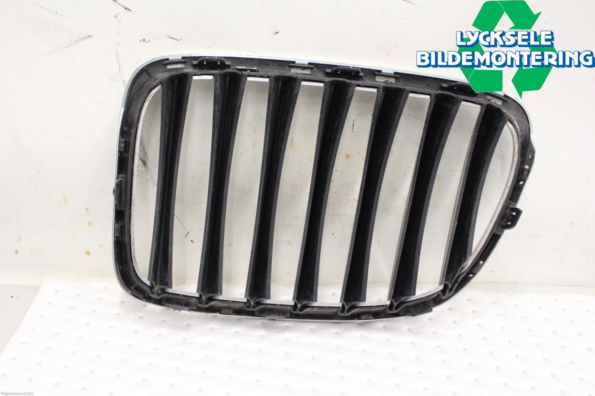 BMW X1 E84 10-15 Grilldel Höger