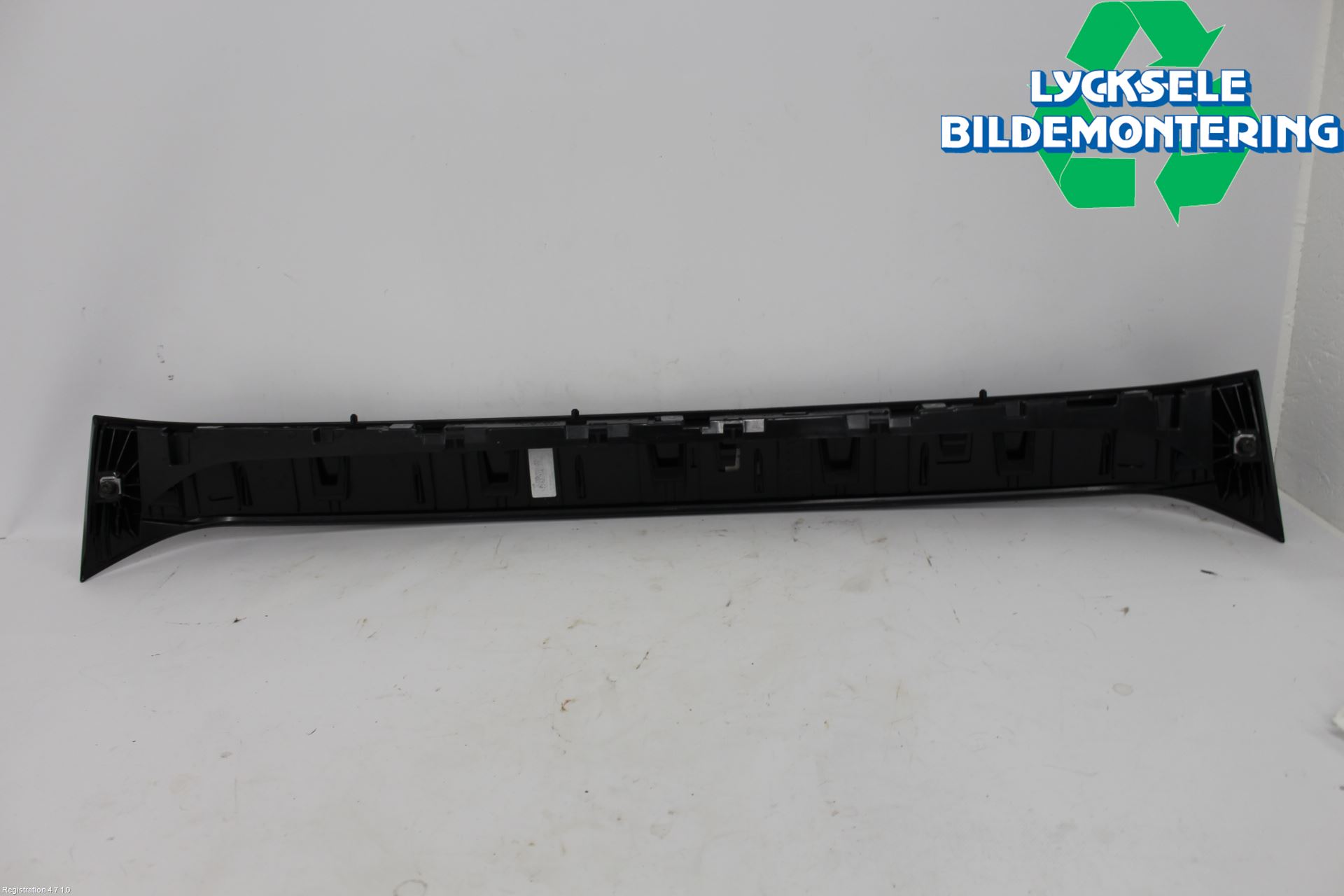 Volkswagen VW TAIGO 22- Spoiler Baklucka