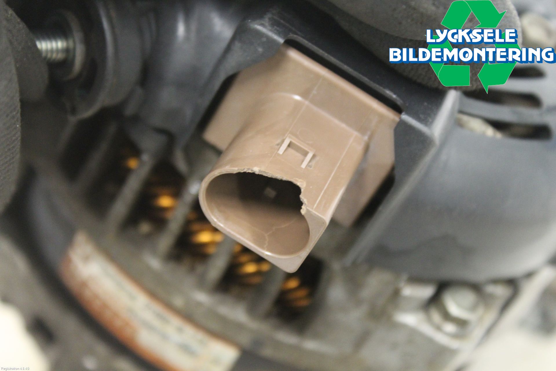 Toyota HILUX 16- Generator