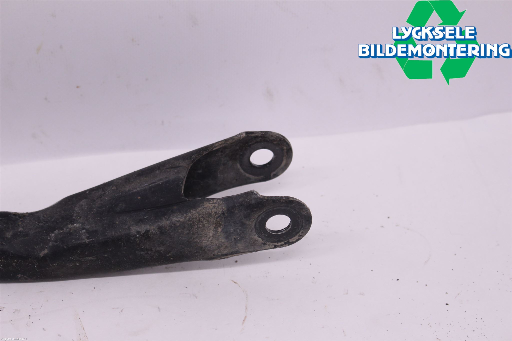 BMW 3 G20/G21/G80/G81 19- Bärarm Bak Övre Höger