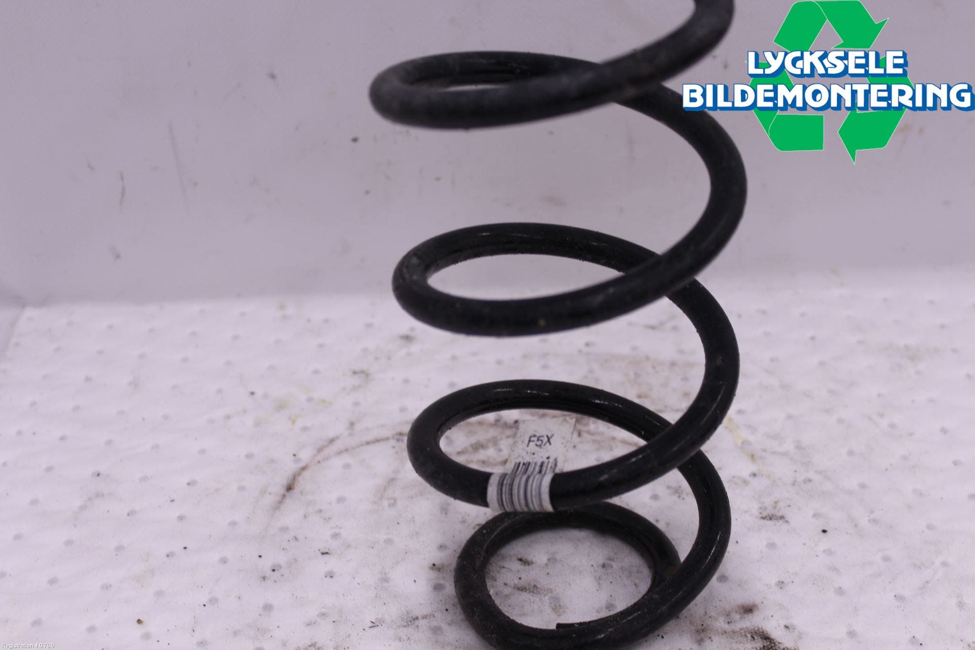 Mini ONE/COOPER 3DR F56 14-24 Fjäder Bak