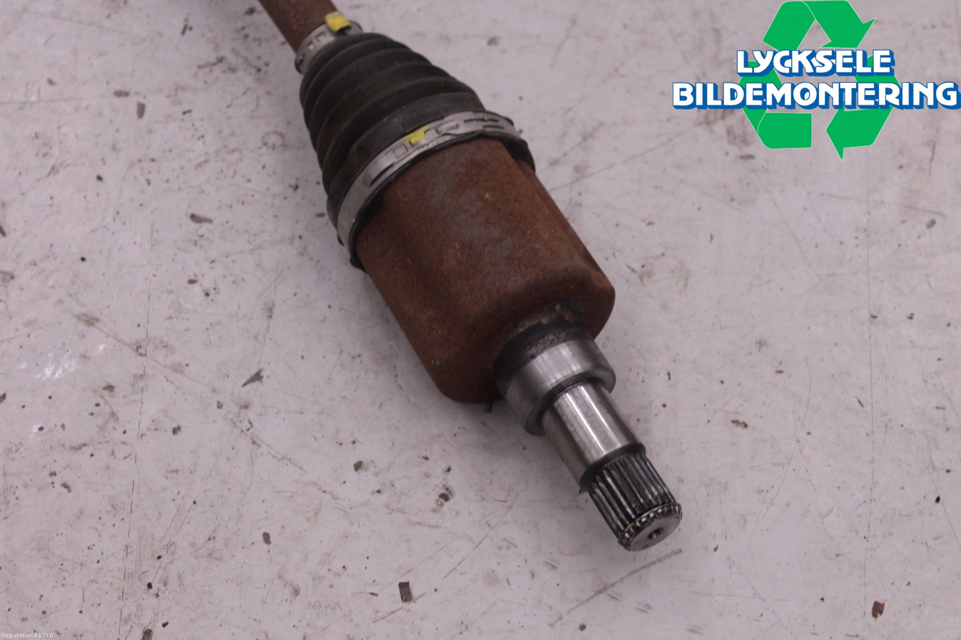 Ford FOCUS 19- Drivaxel Fram Höger