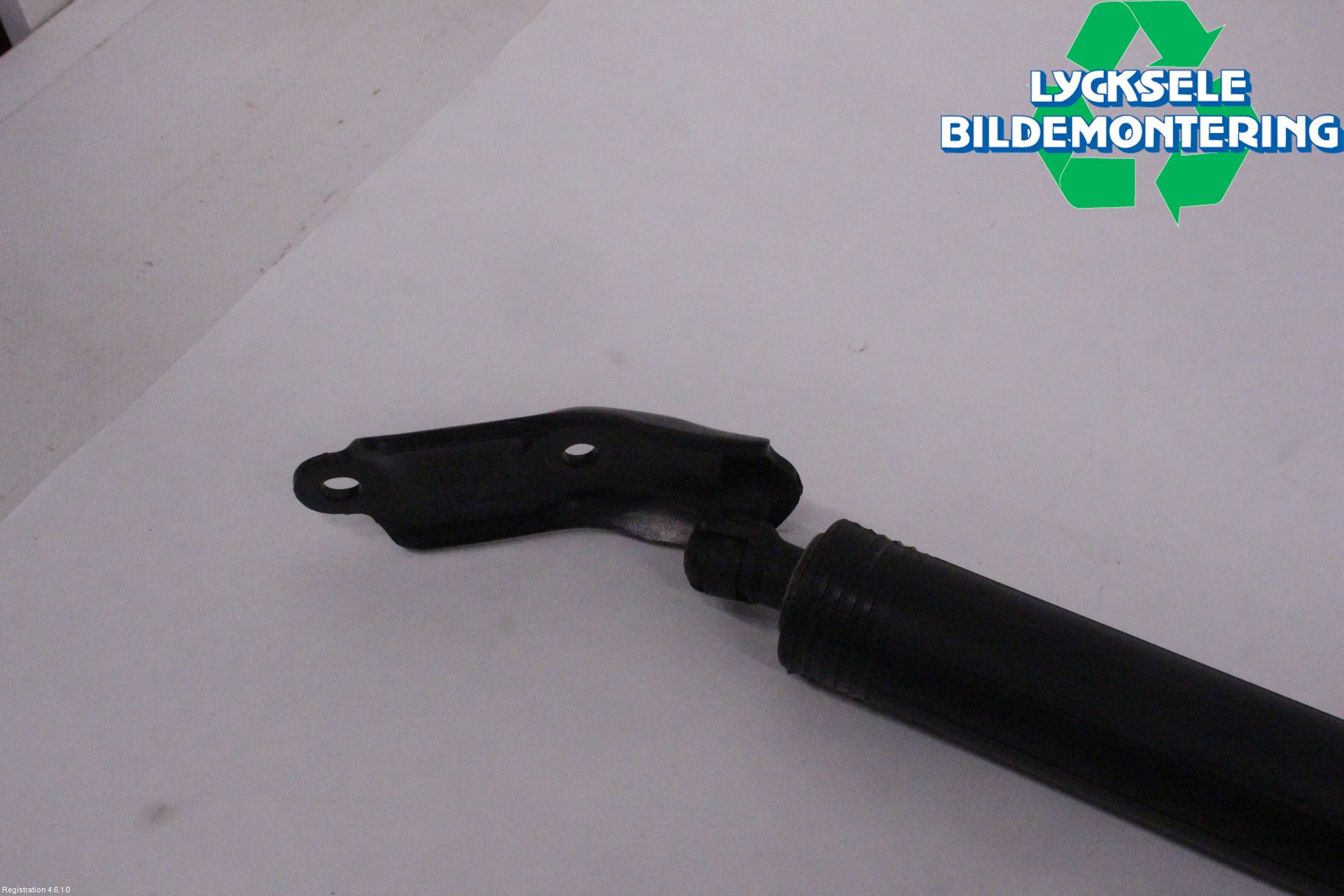 Audi Q5/SQ5 17- Gasfjäder Baklucka