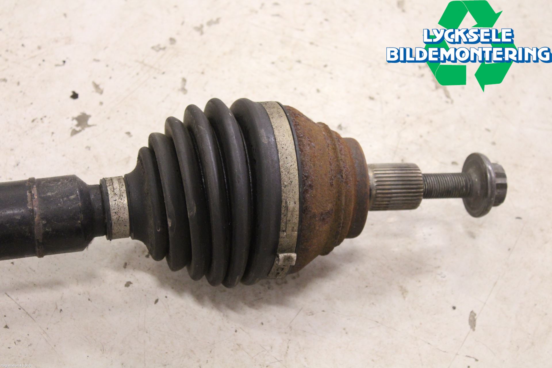 Seat LEON 13-20 Drivaxel Fram Höger