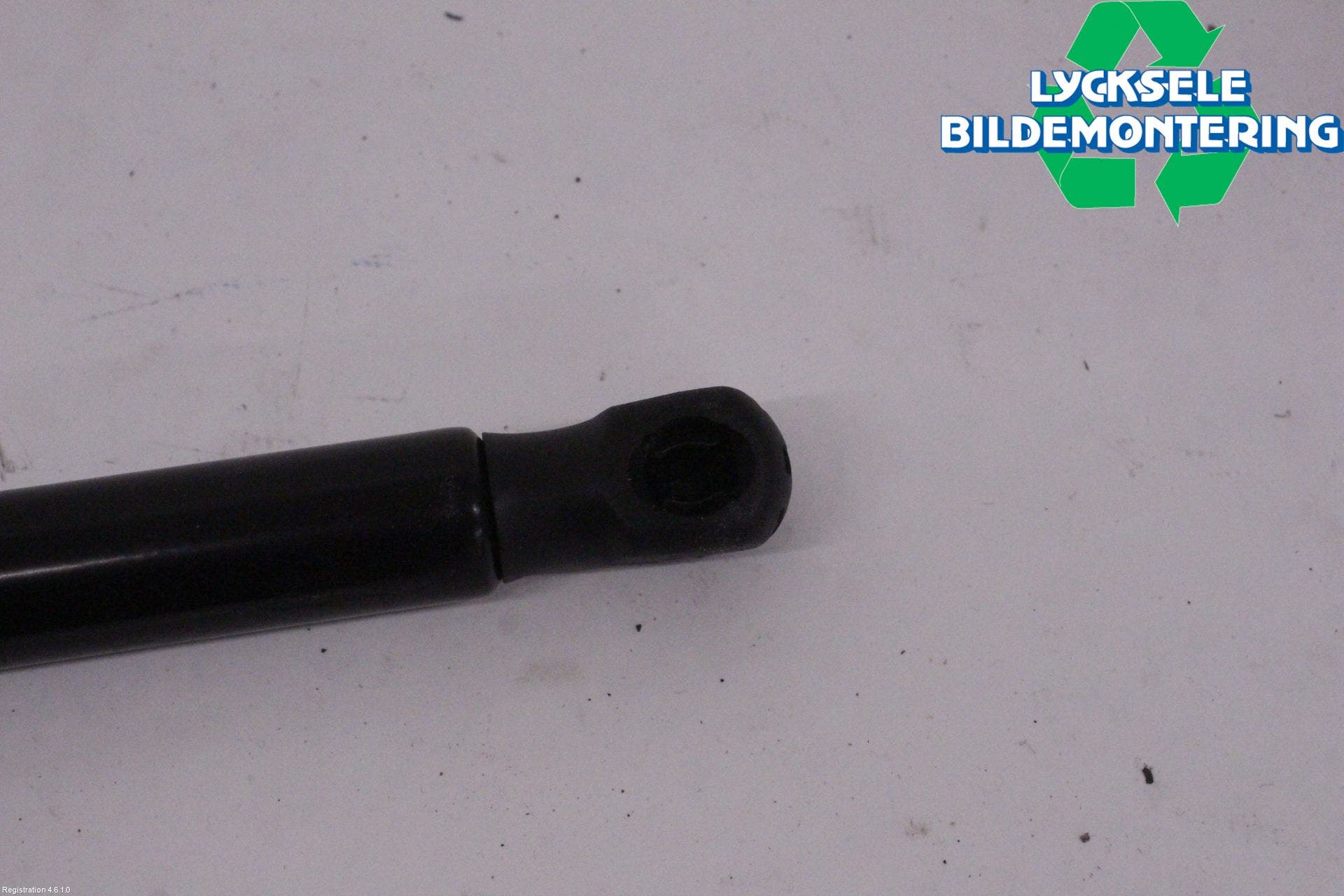 Skoda KODIAQ 17-24 Gasfjäder Motorhuv