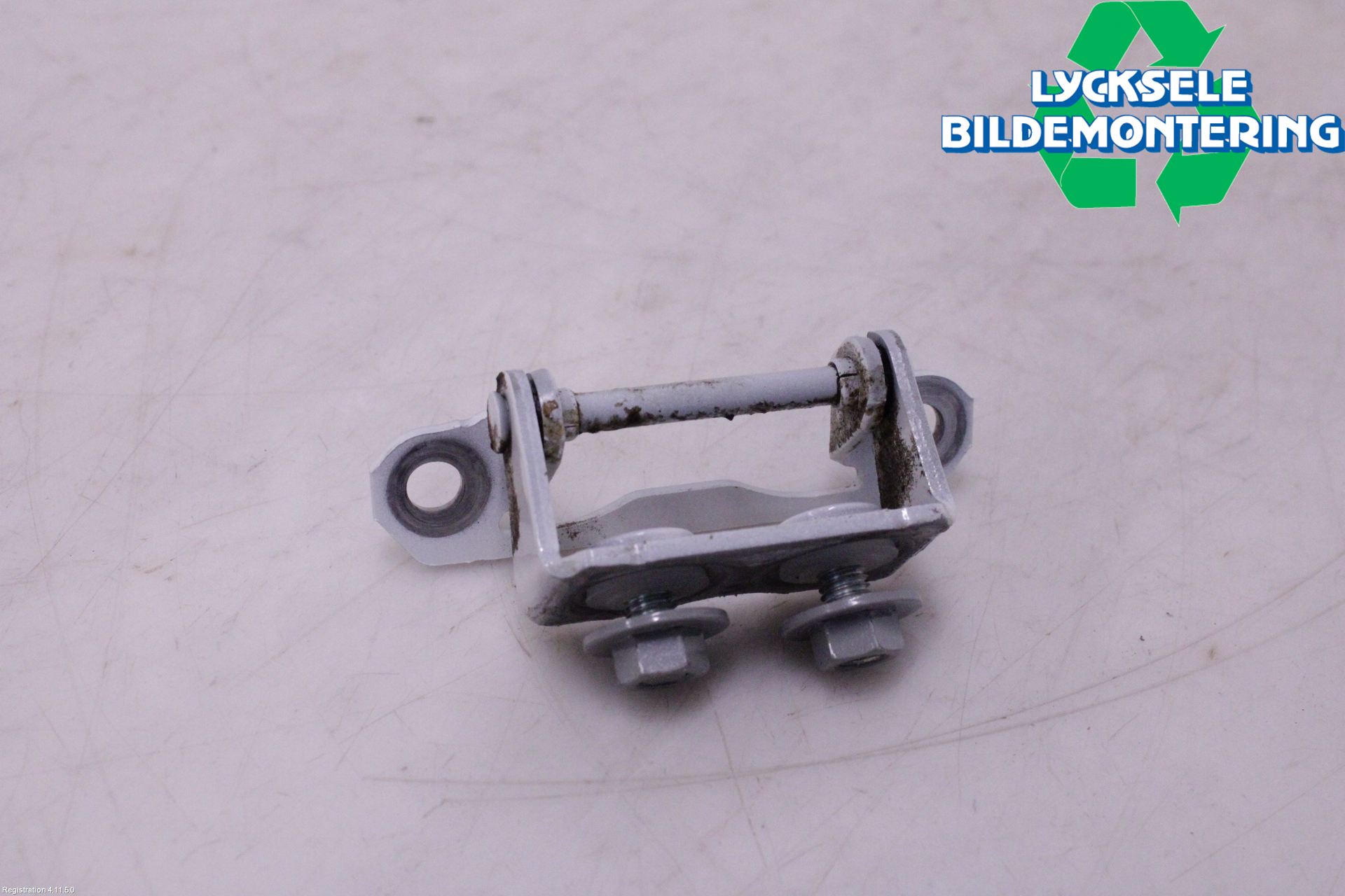 Subaru OUTBACK 21- Bakluckegångjärn Hö