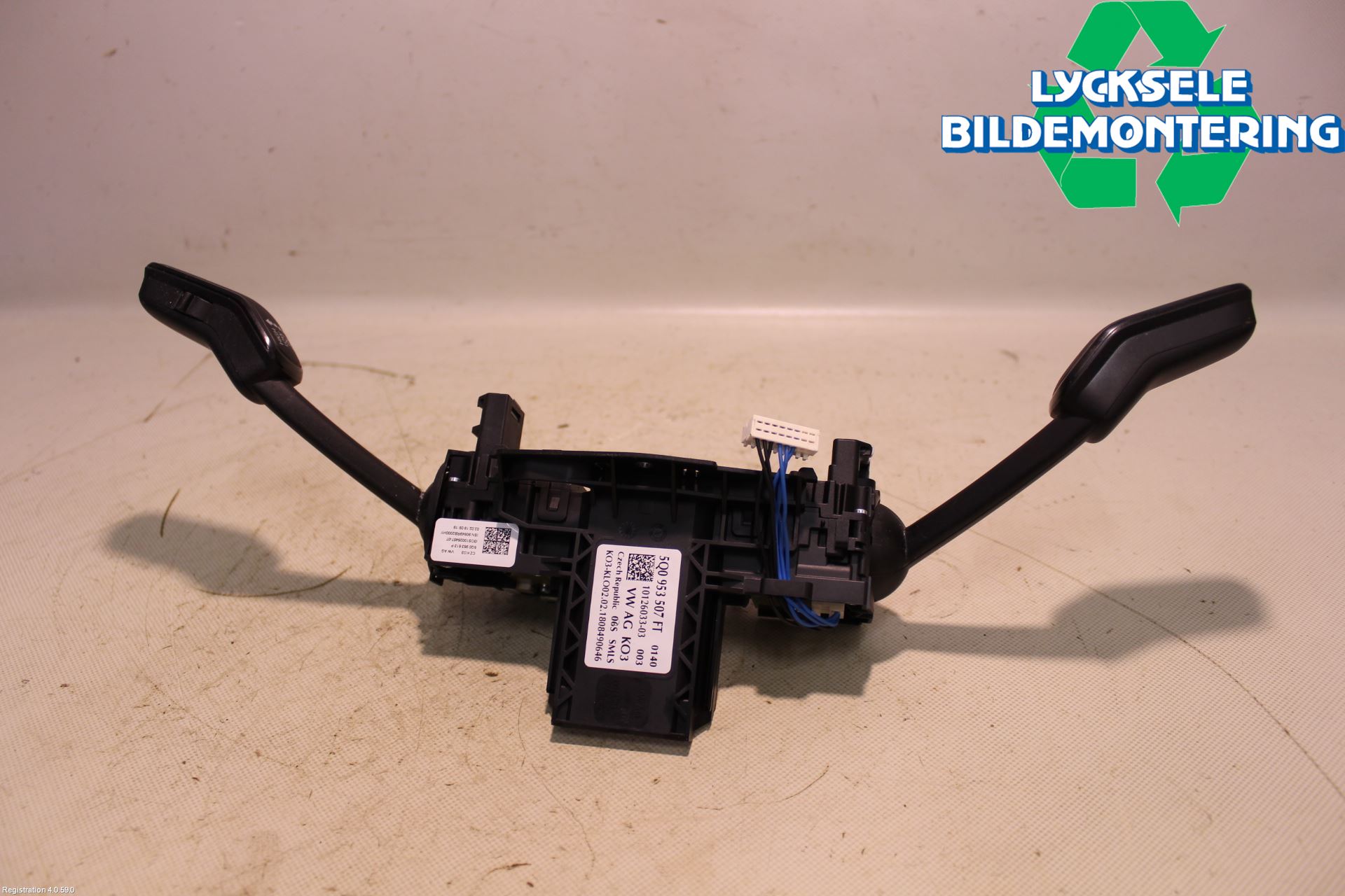 Volkswagen VW GOLF / E-GOLF VII 13-20 Spakcentral