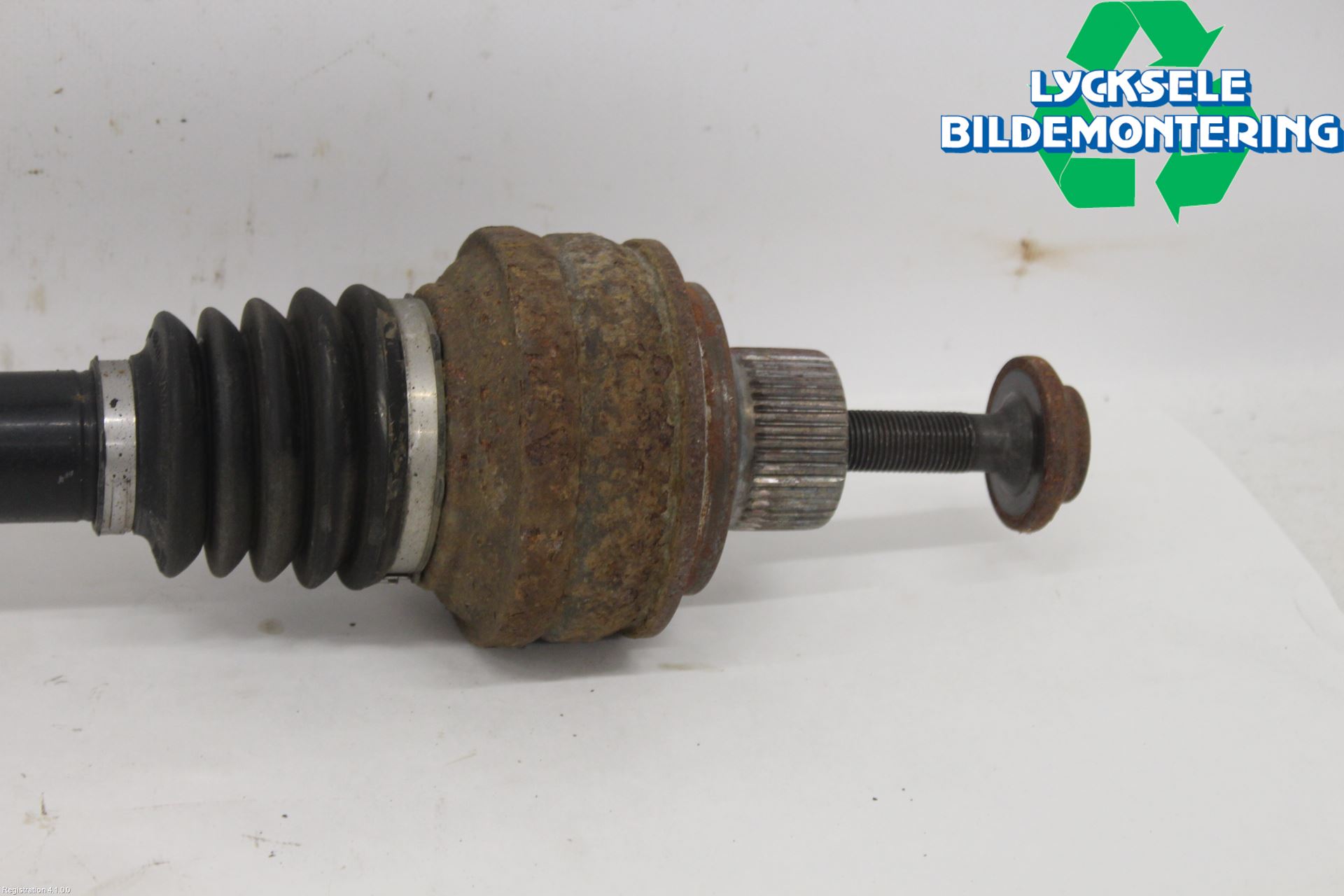 Audi Q7/SQ7 Drivaxel Bak Höger